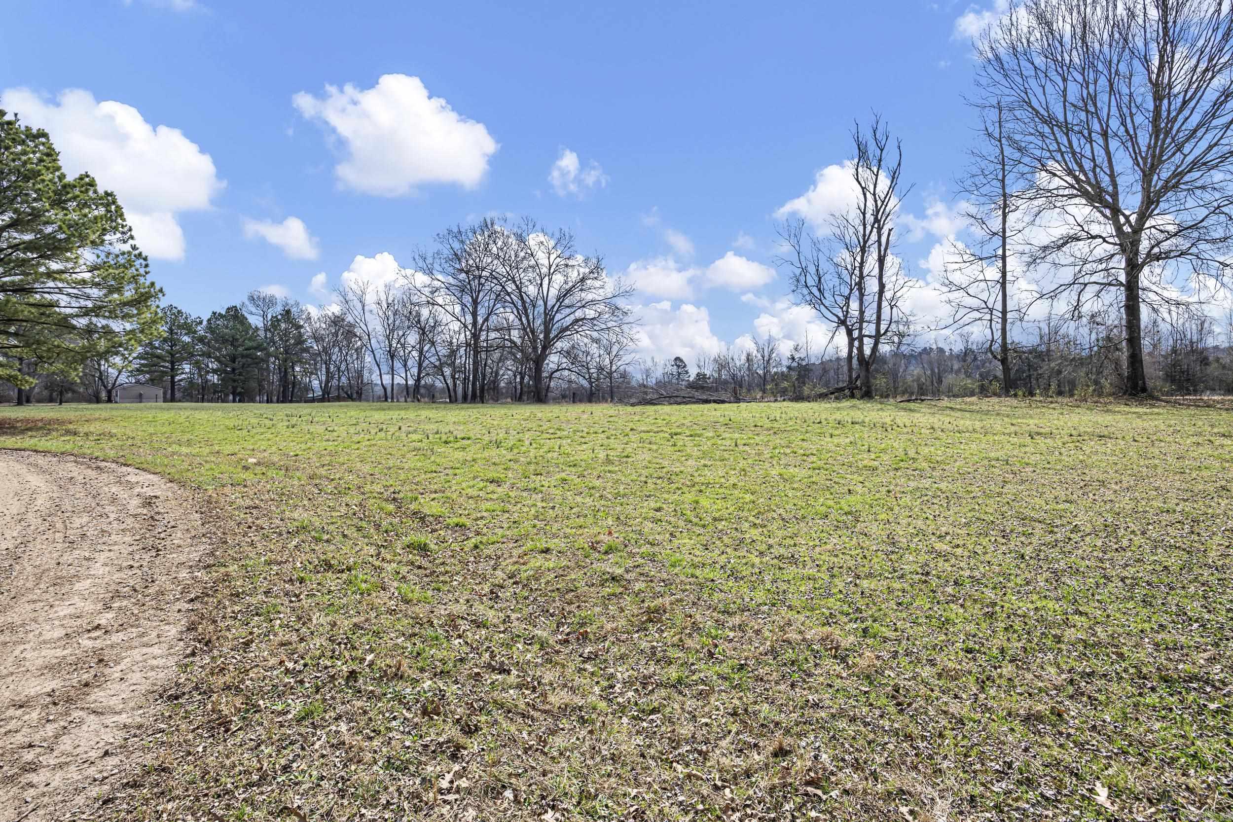 10776 Pin Oak Loop