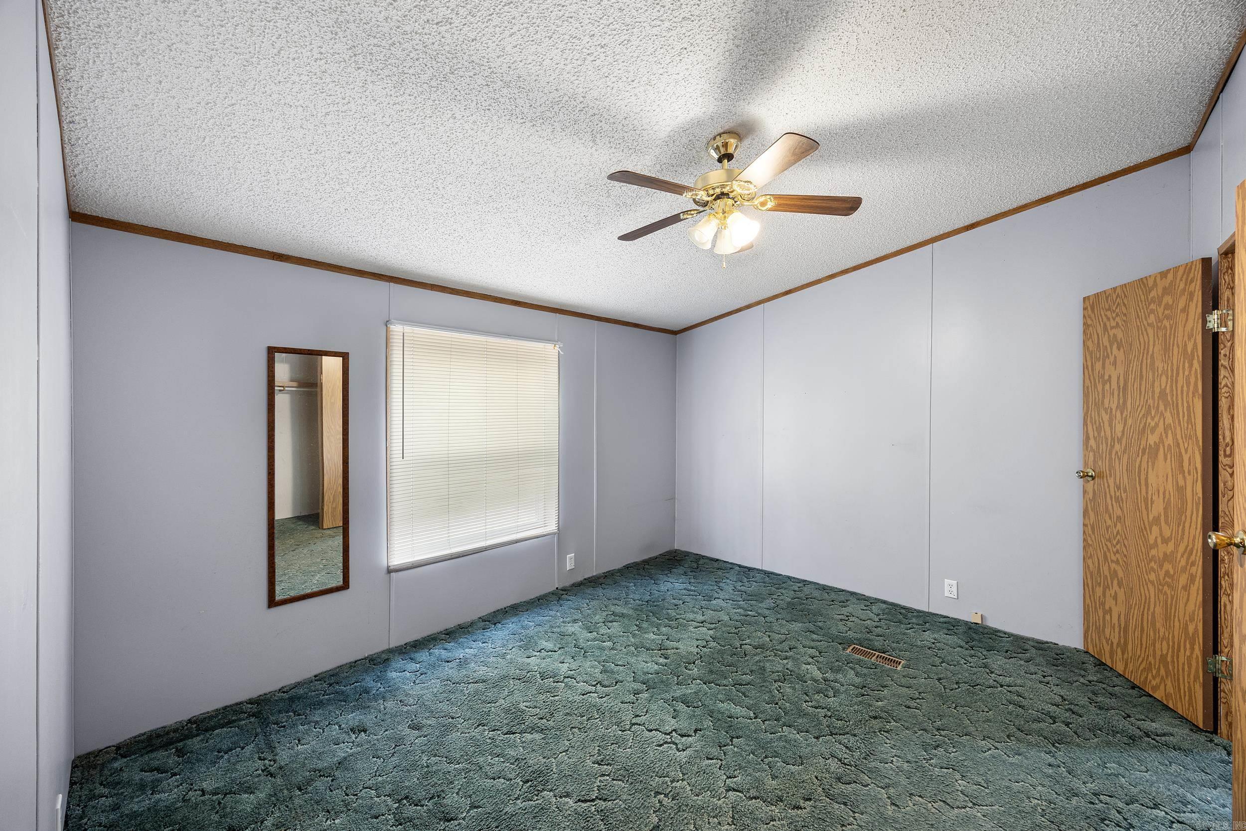 10776 Pin Oak Loop