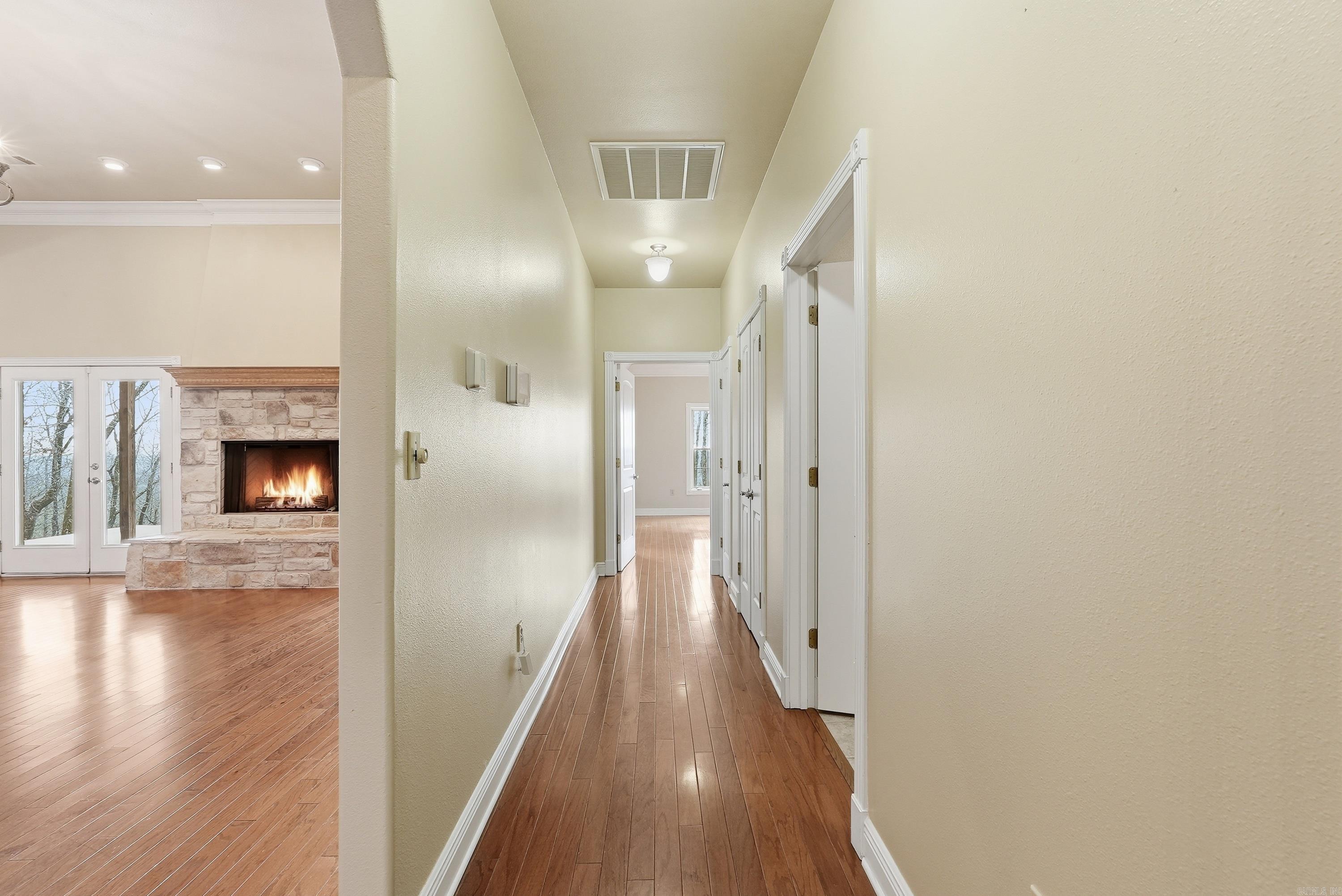 4 Robins Ridge Rd