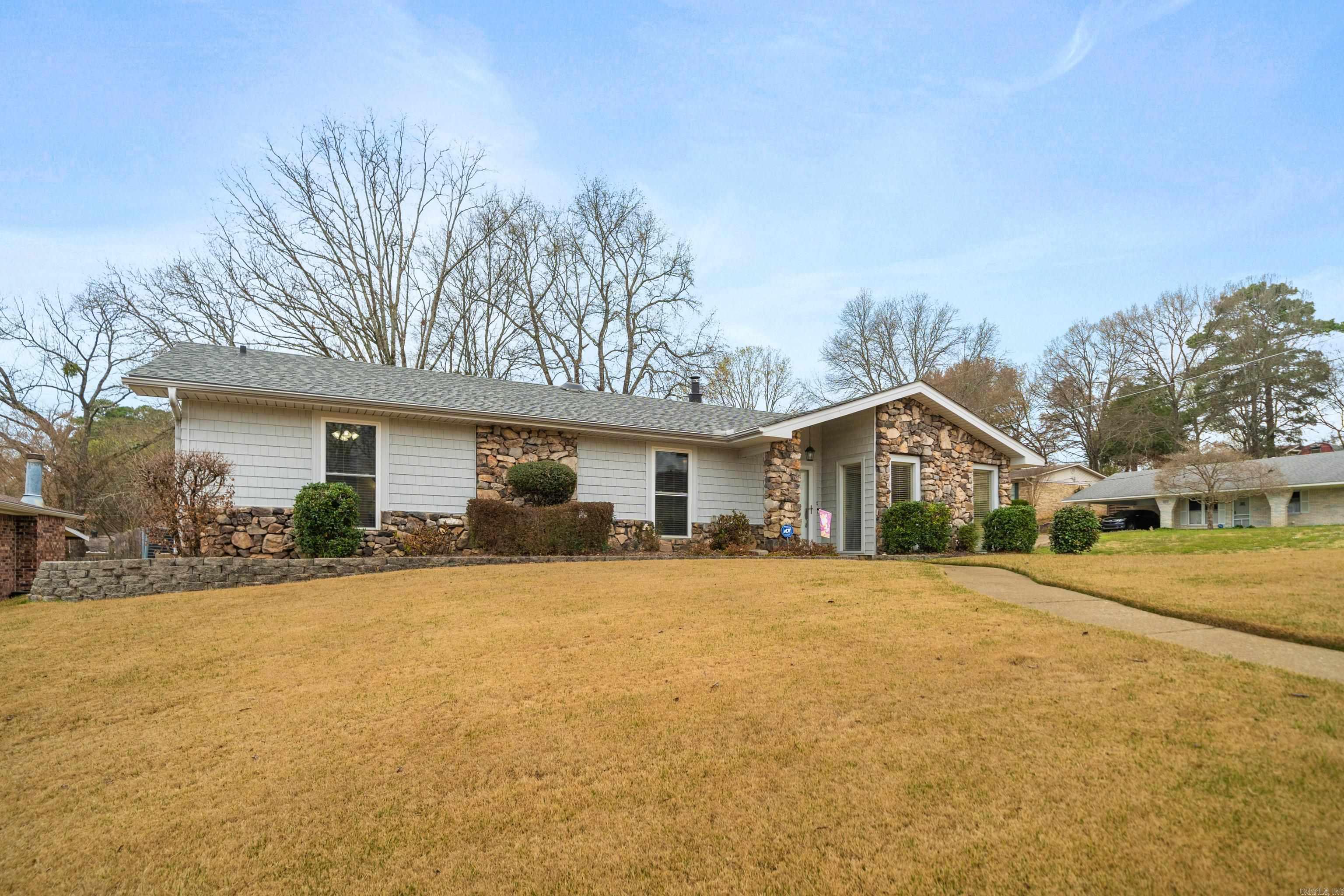 111 Twinpines Street