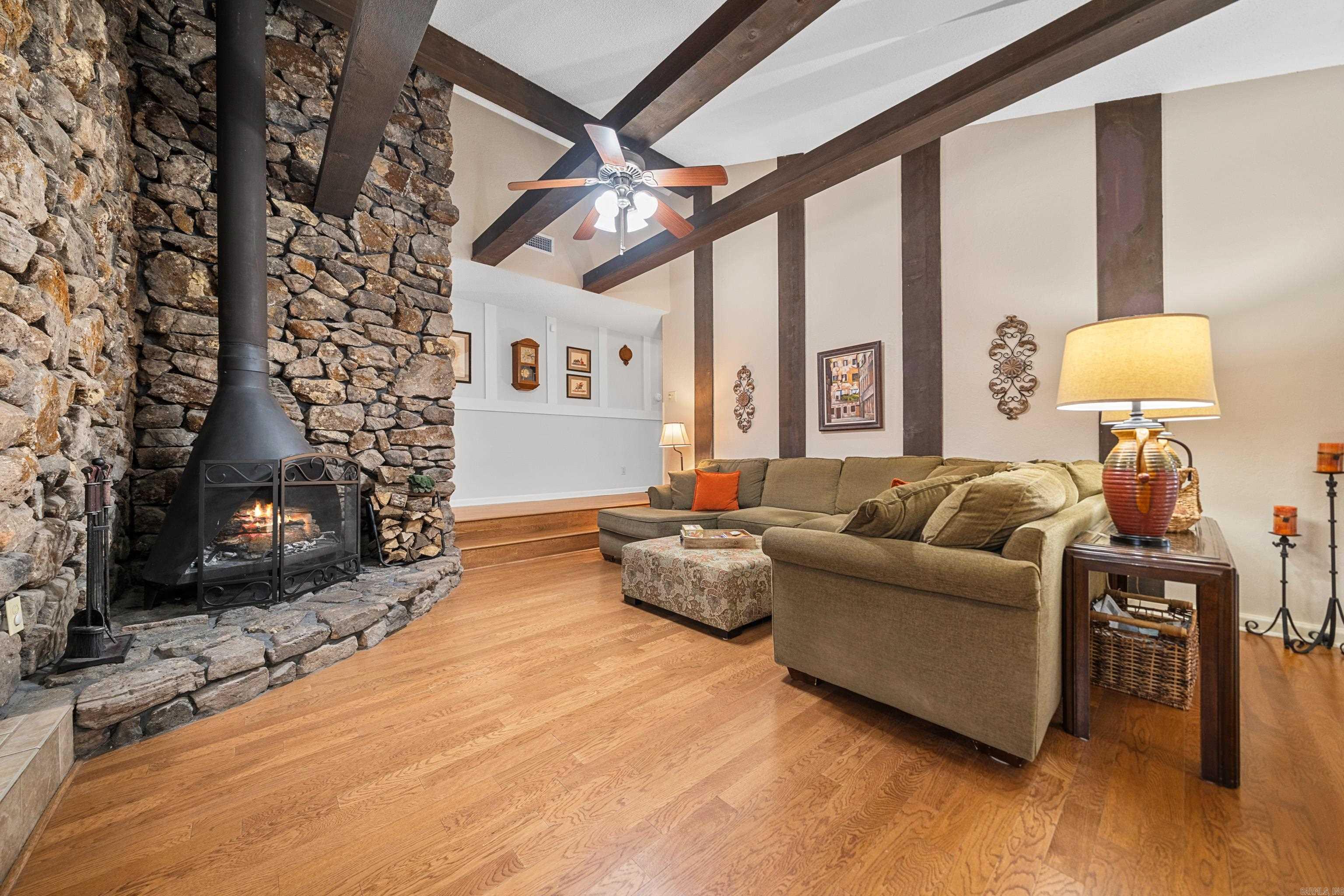 111 Twinpines Street