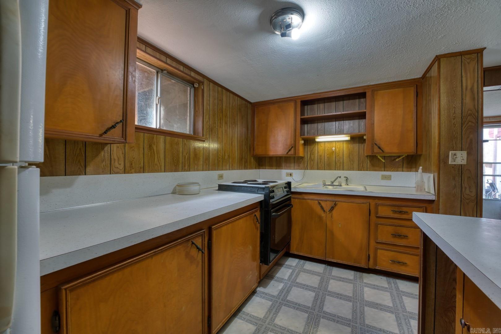 144 & 158 A&B Isaac Lane