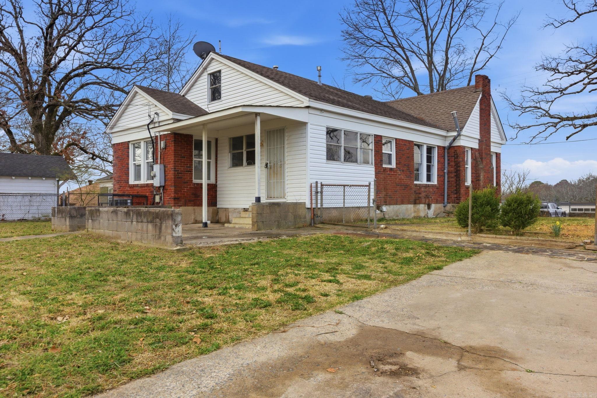 1001 S Monroe Street