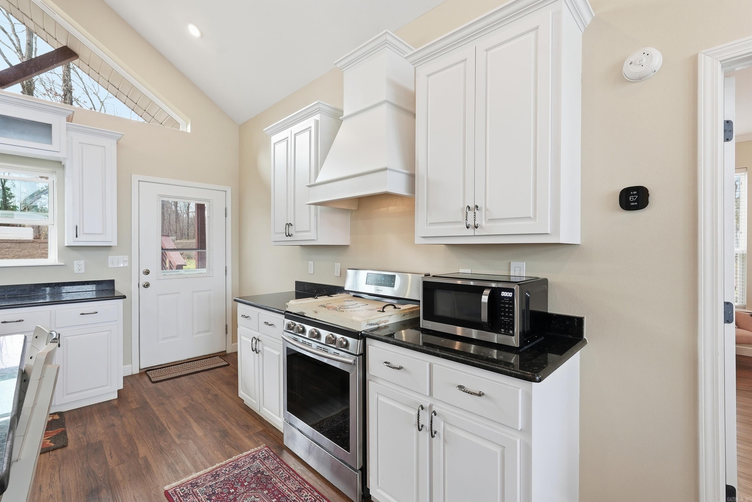 906 Stony Point Road