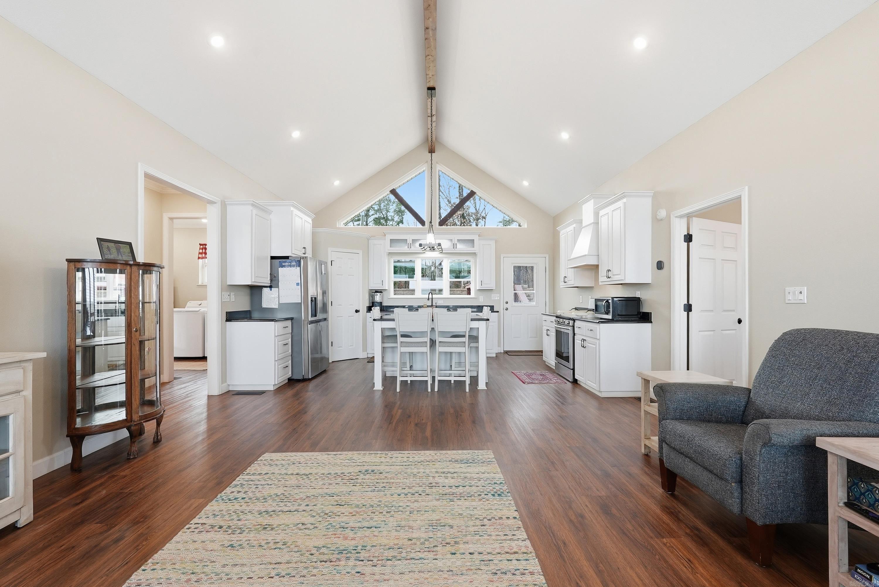 906 Stony Point Road
