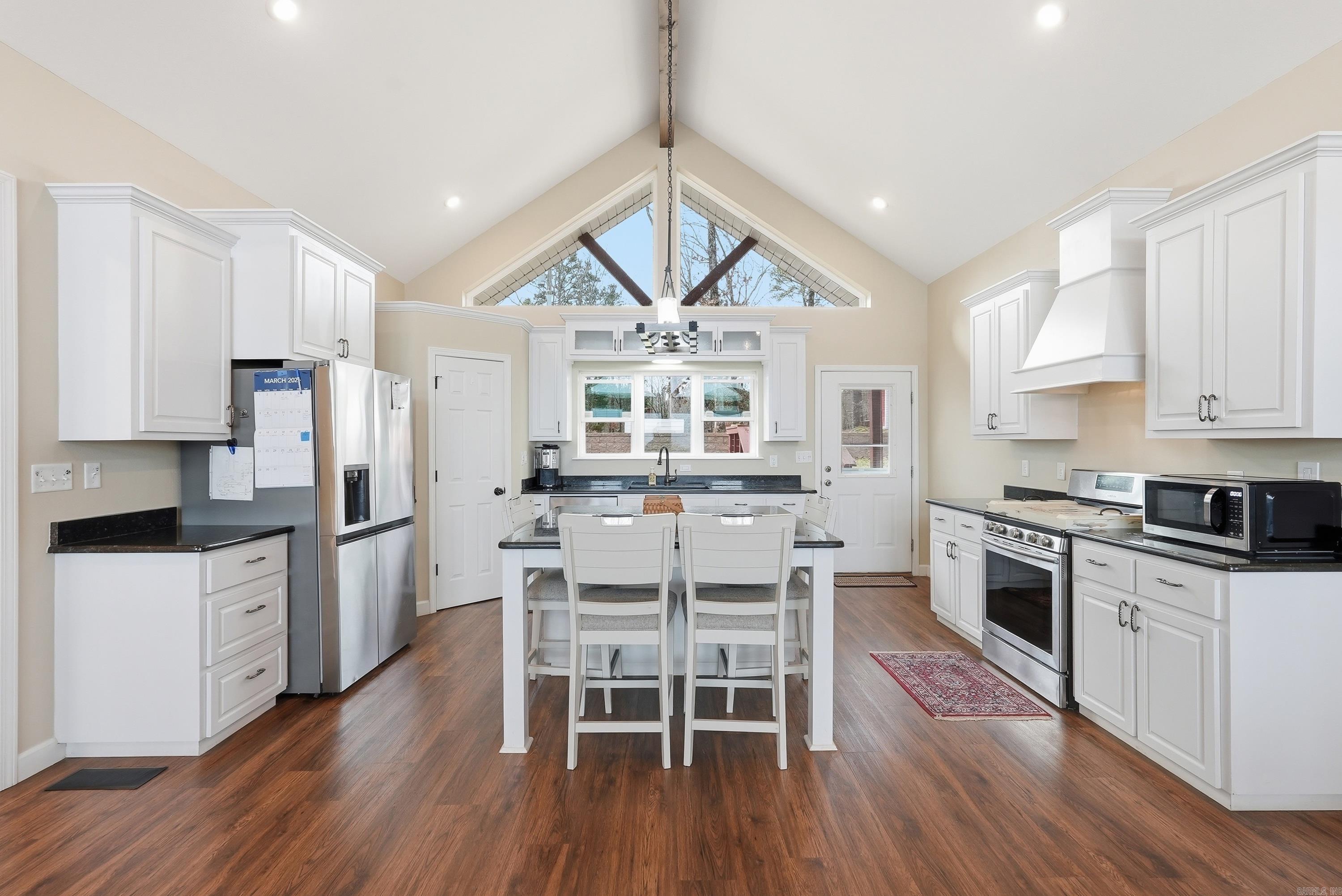 906 Stony Point Road