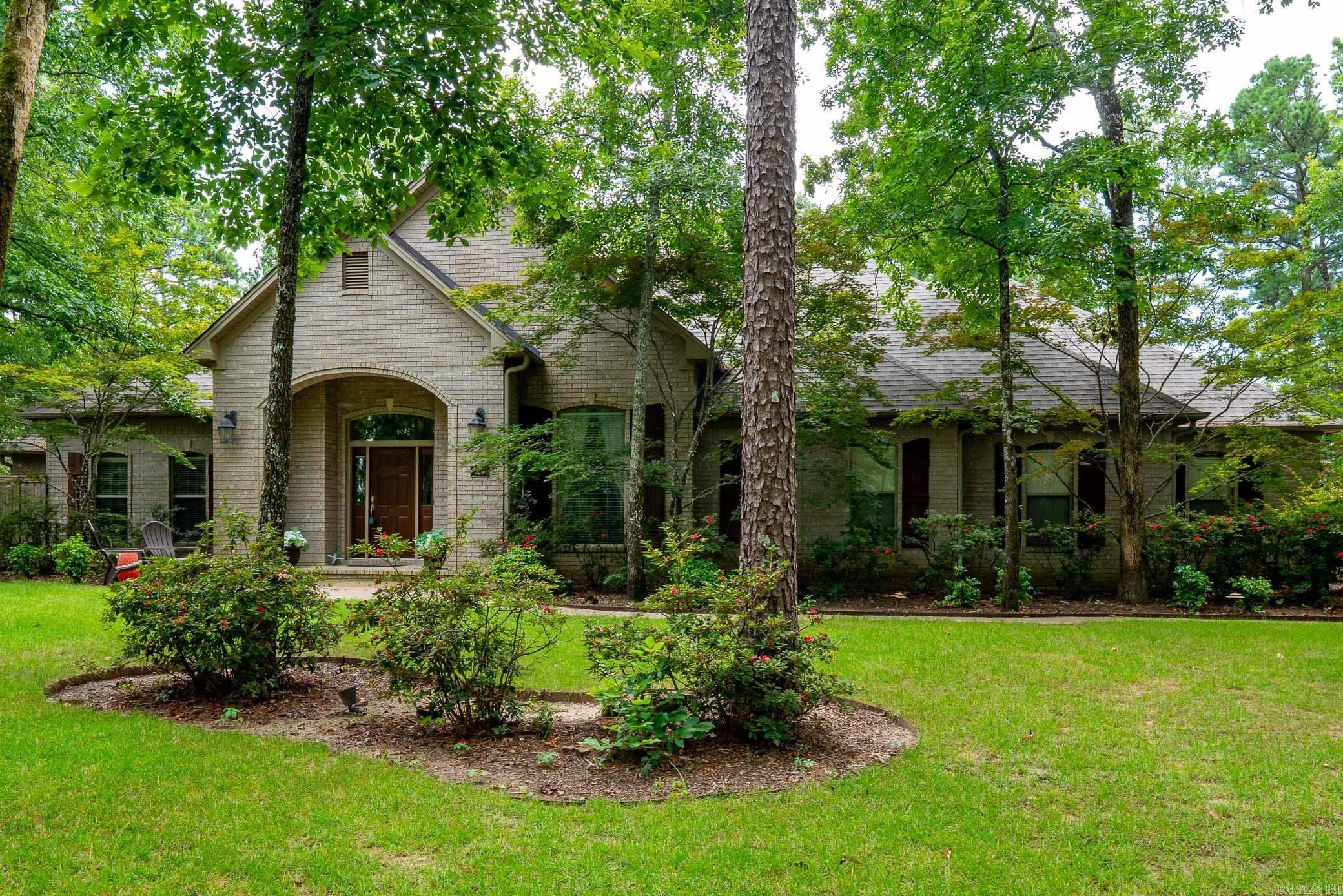 4135 Zachary Trail