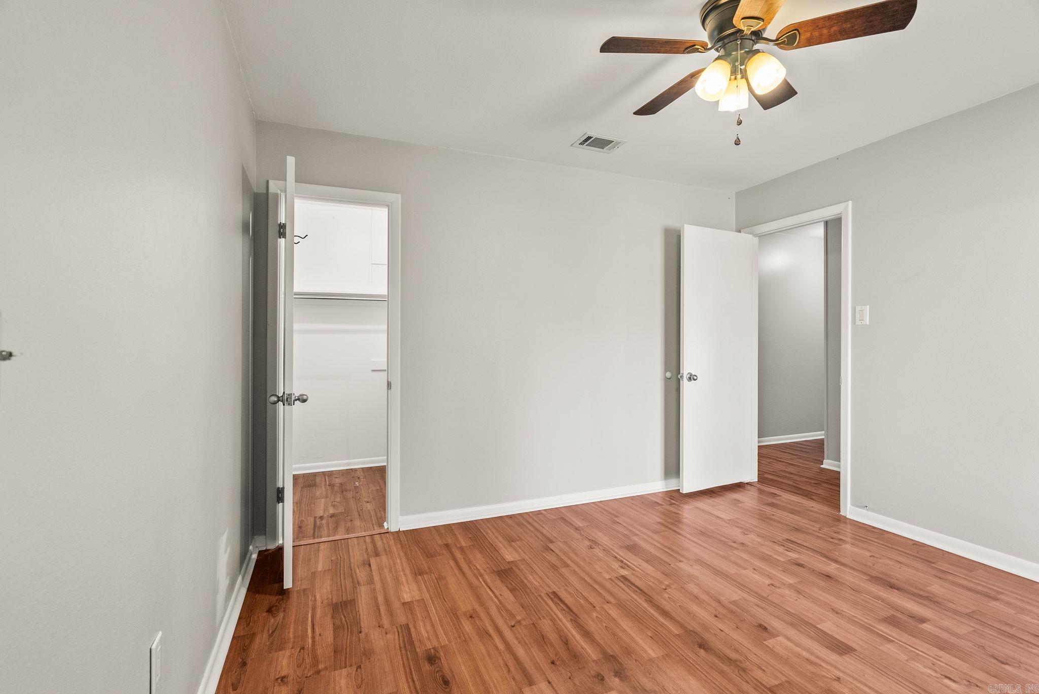 10 Forrest Lane