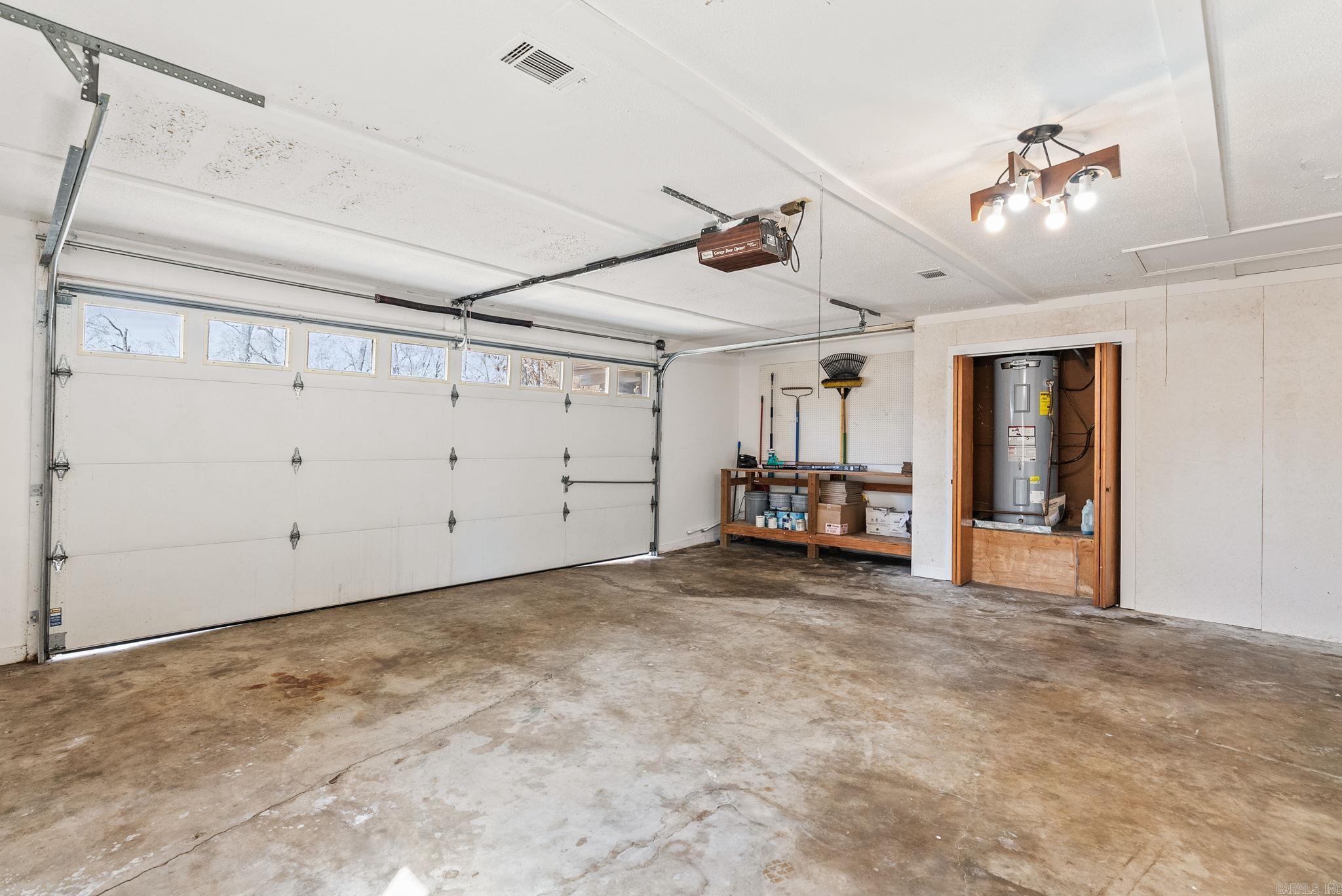 10 Forrest Lane