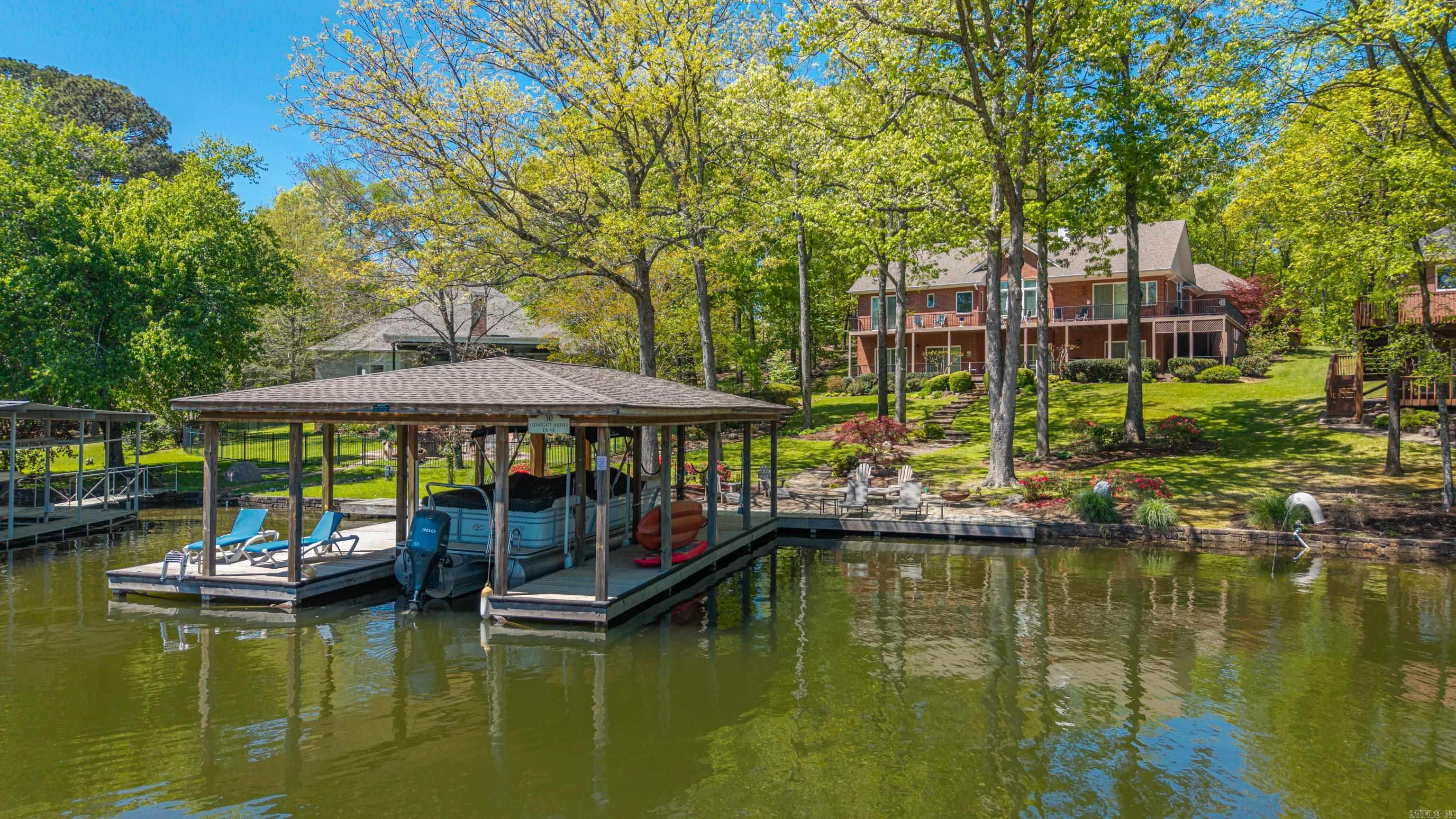 30 Stonegate Shores Drive