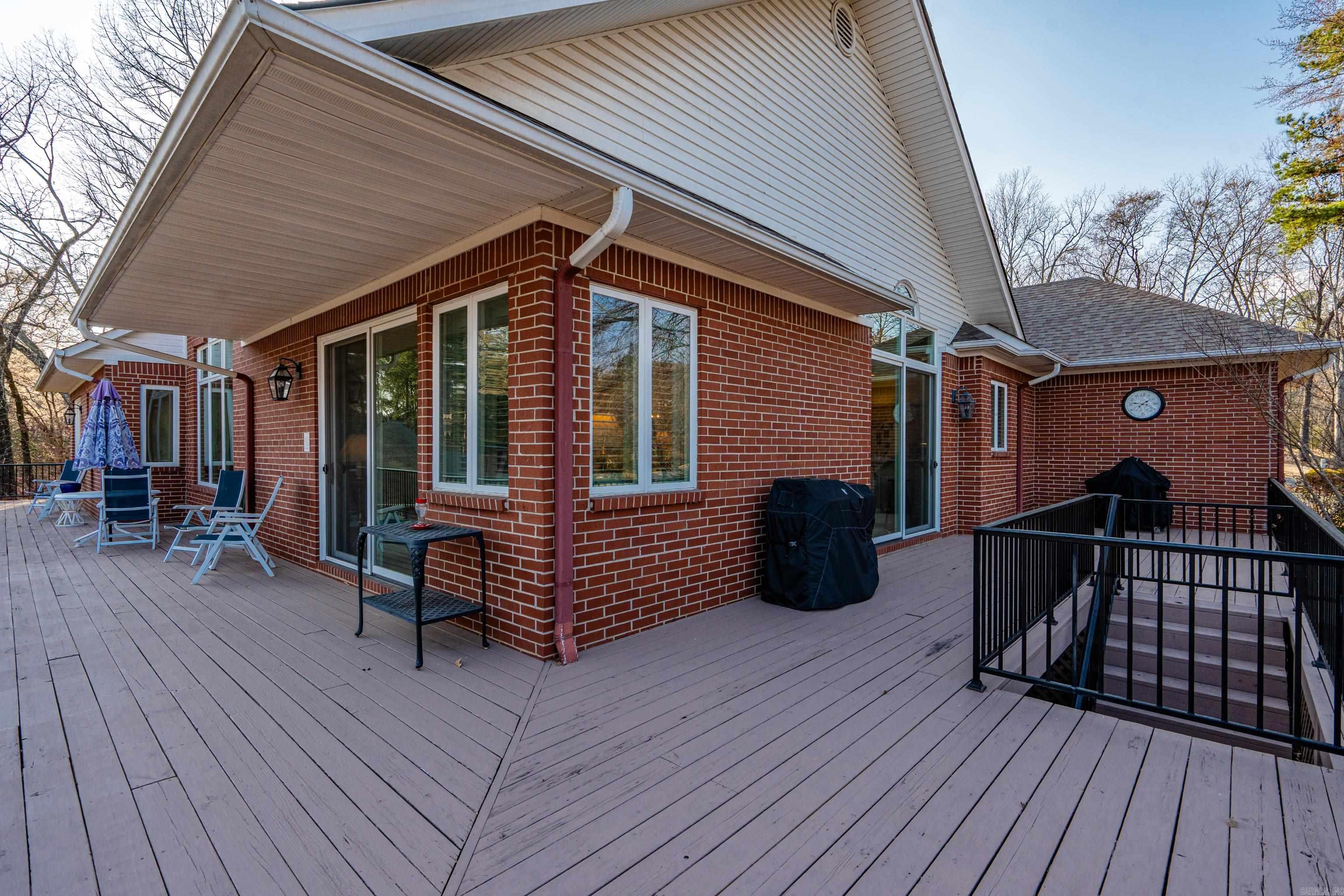 30 Stonegate Shores Drive