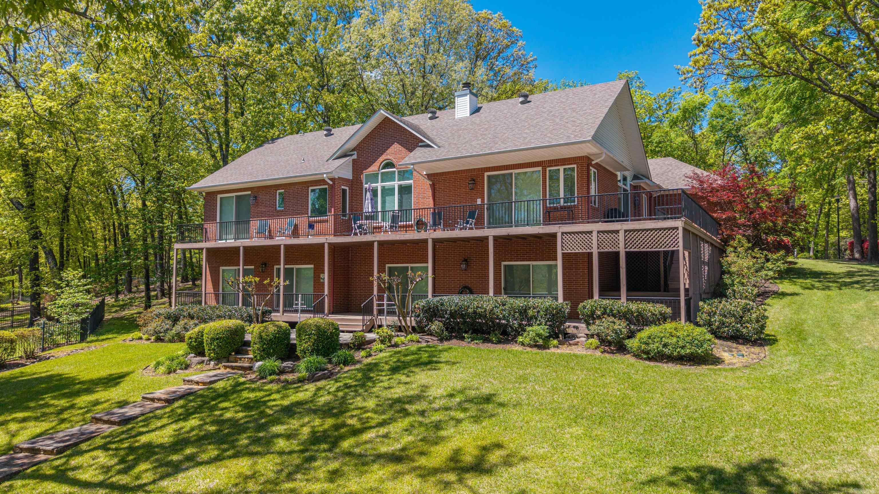 30 Stonegate Shores Drive