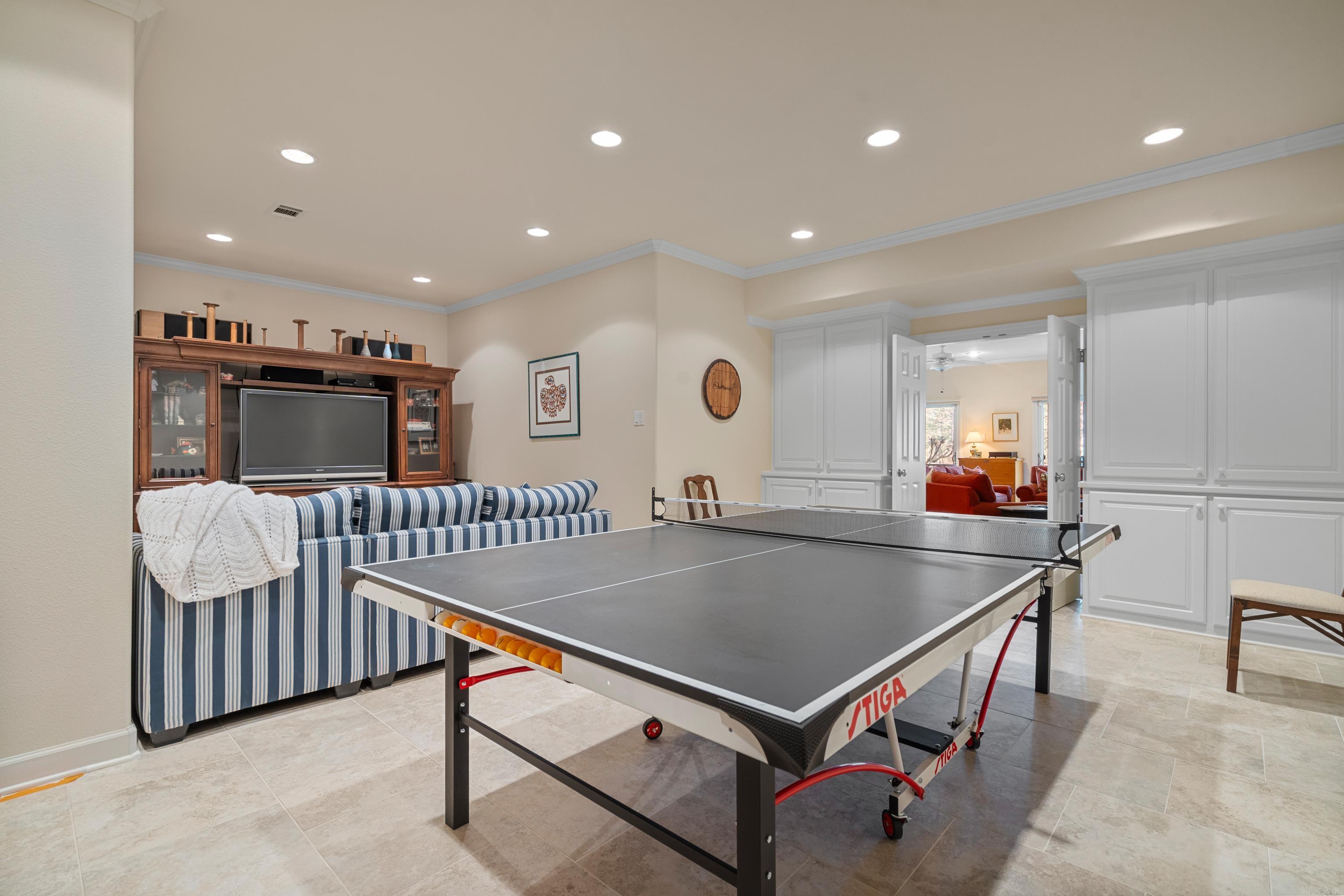 30 Stonegate Shores Drive