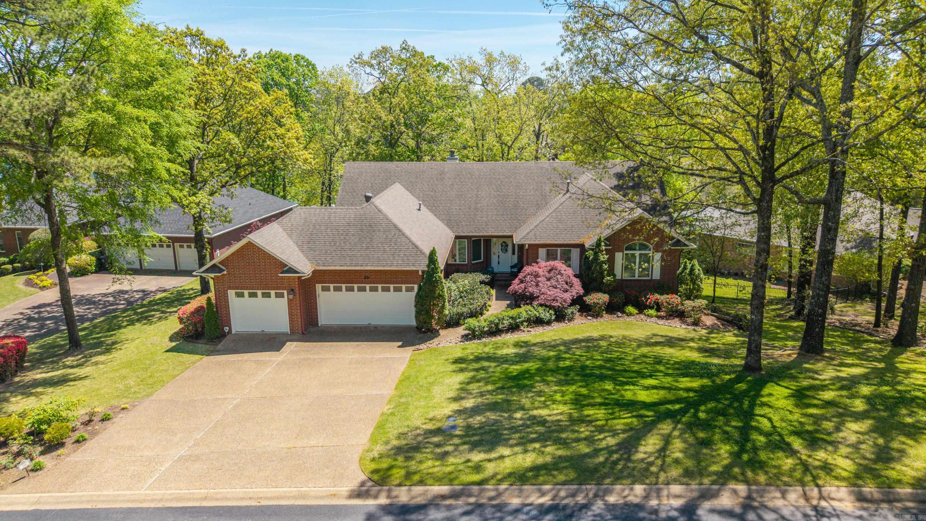 30 Stonegate Shores Drive