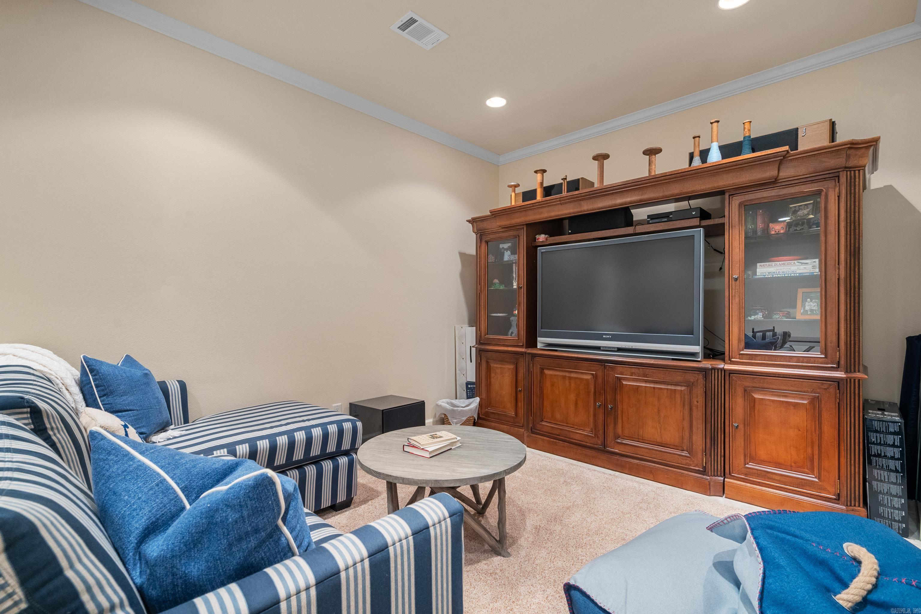 30 Stonegate Shores Drive