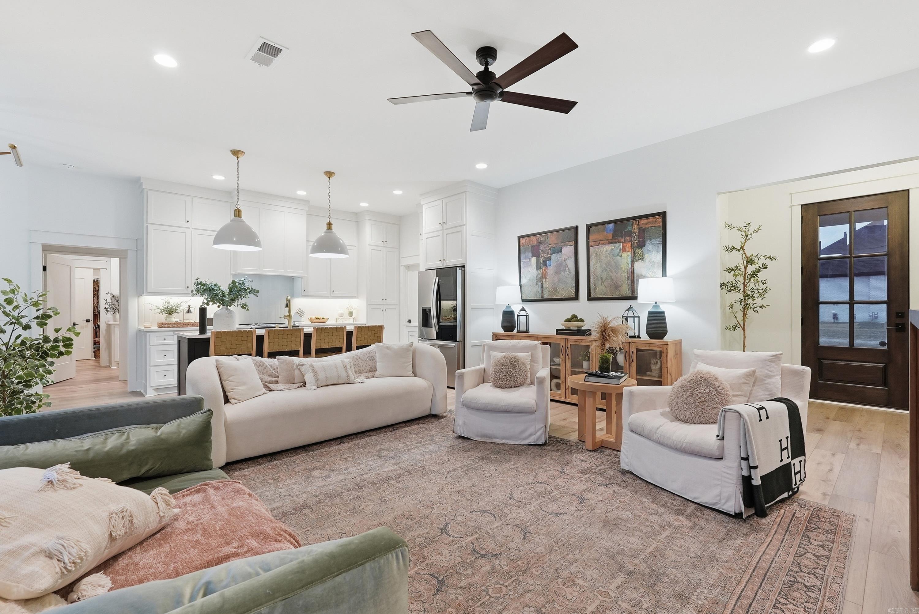 2455 WILMINGTON DR