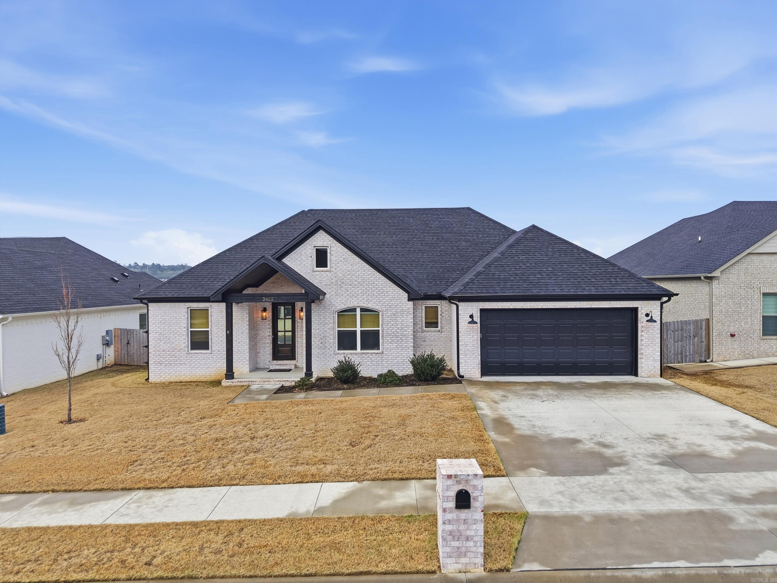 2455 WILMINGTON DR
