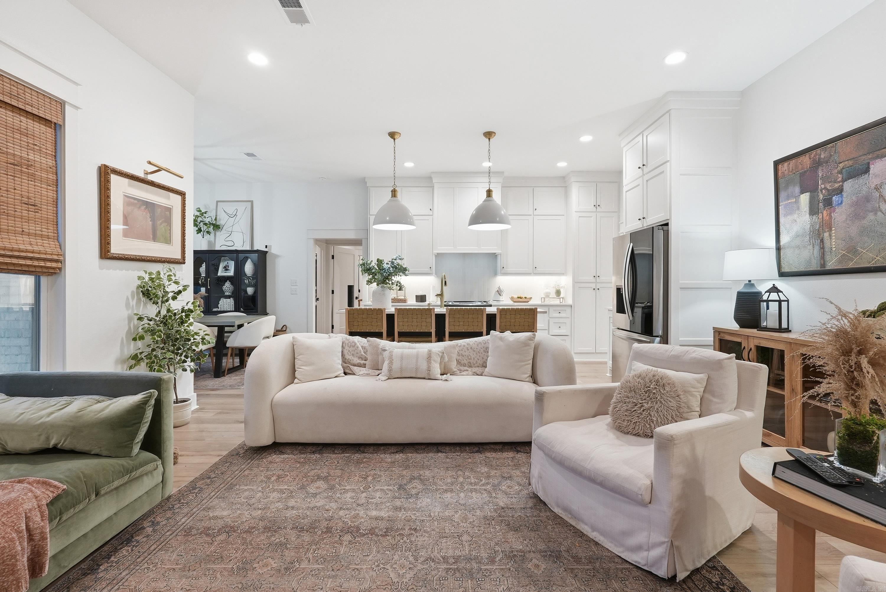 2455 WILMINGTON DR