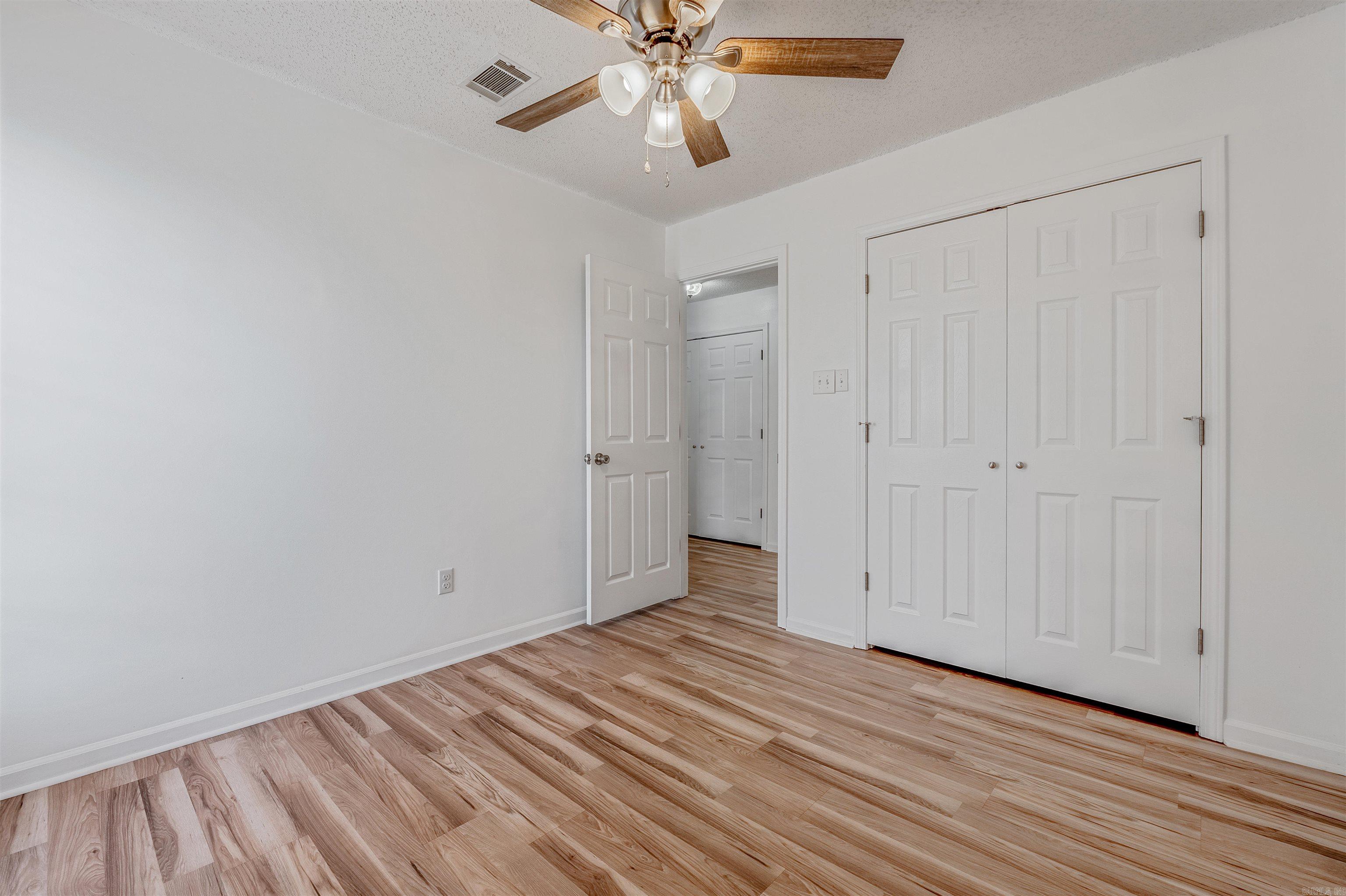18 Steele Magnolia