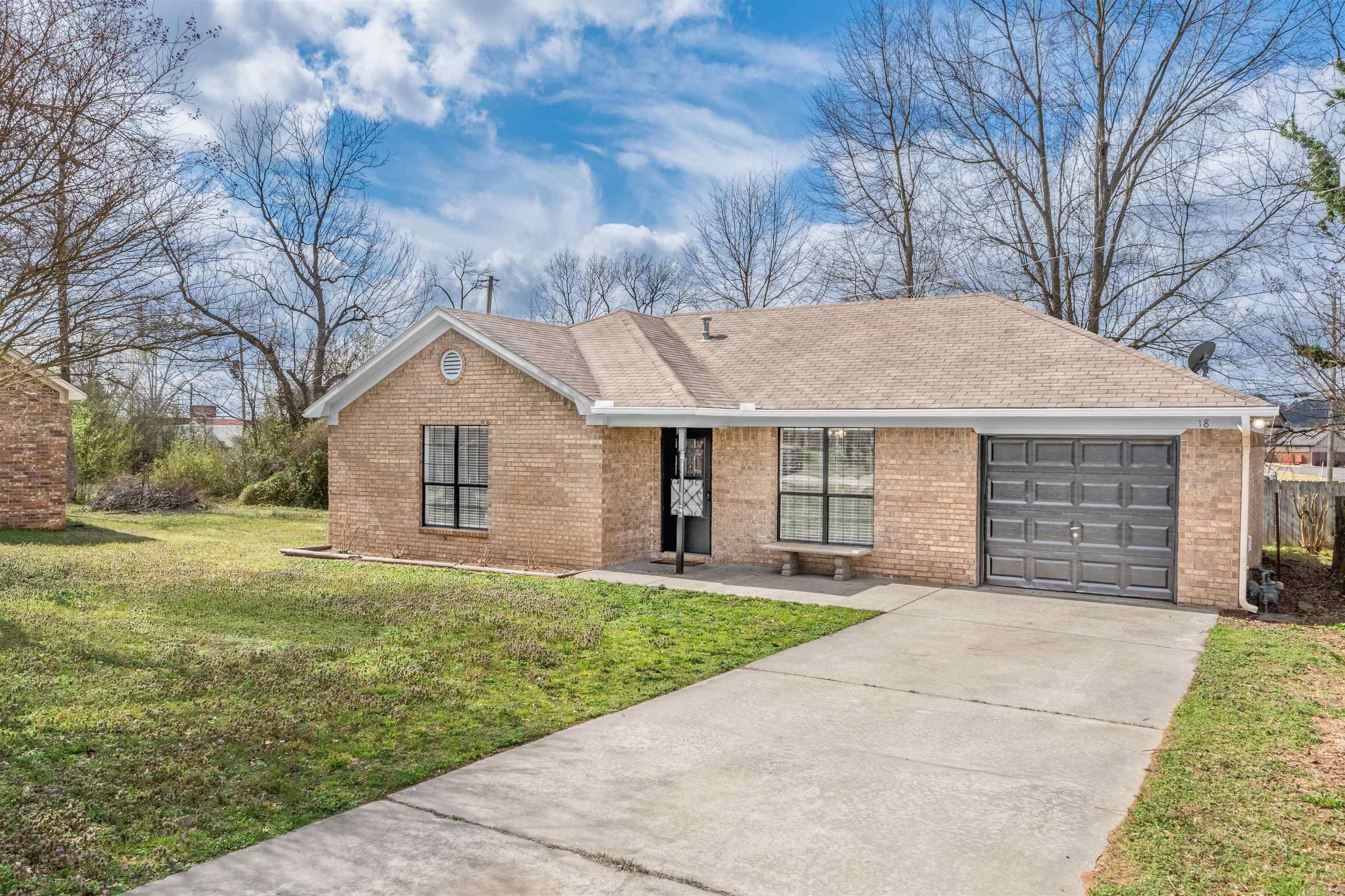 18 Steele Magnolia