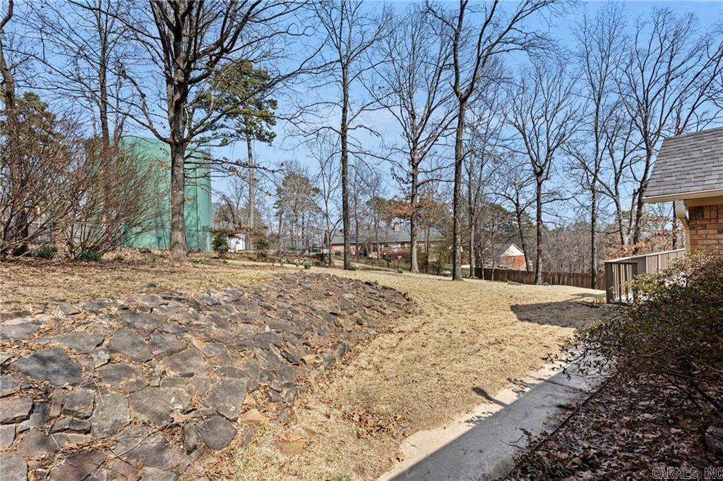 218 Canterbury Circle