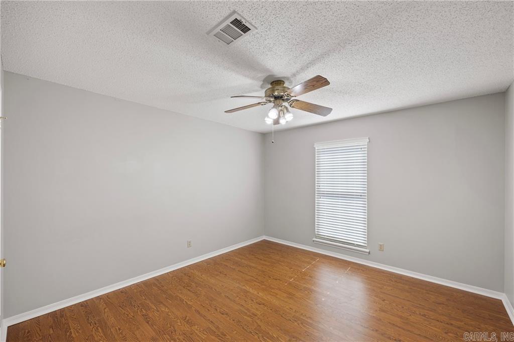 218 Canterbury Circle