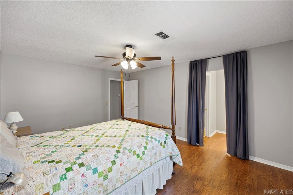 218 Canterbury Circle