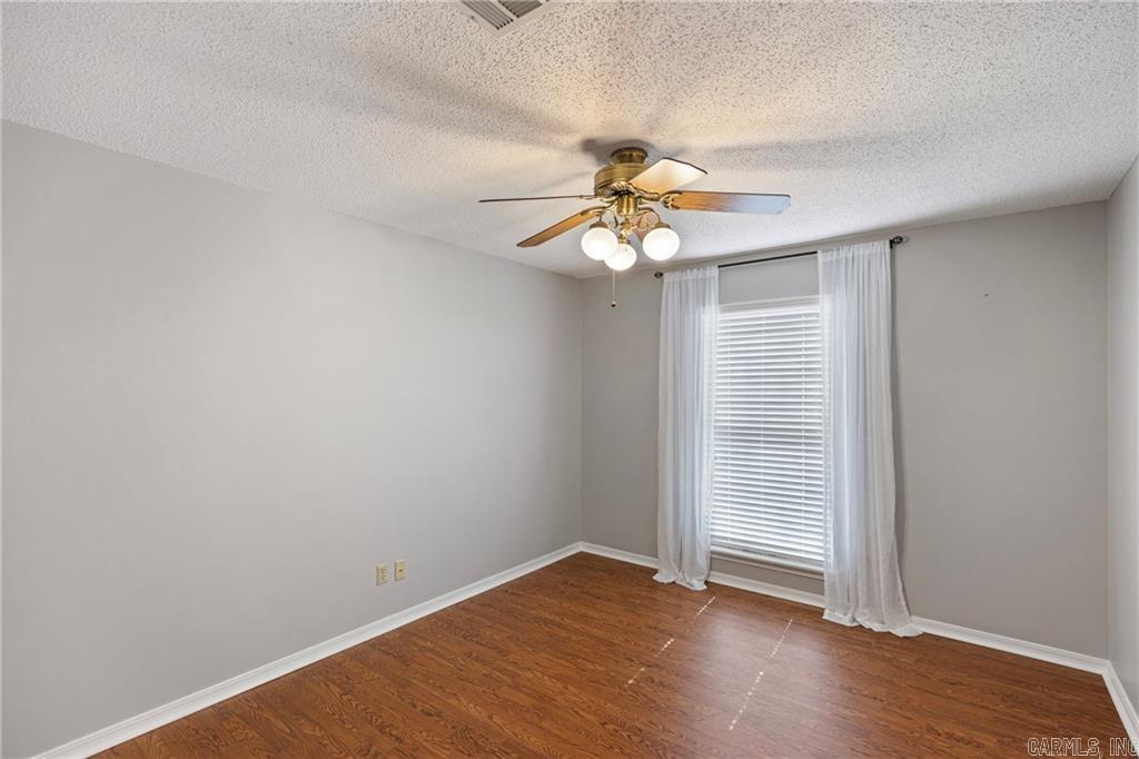 218 Canterbury Circle