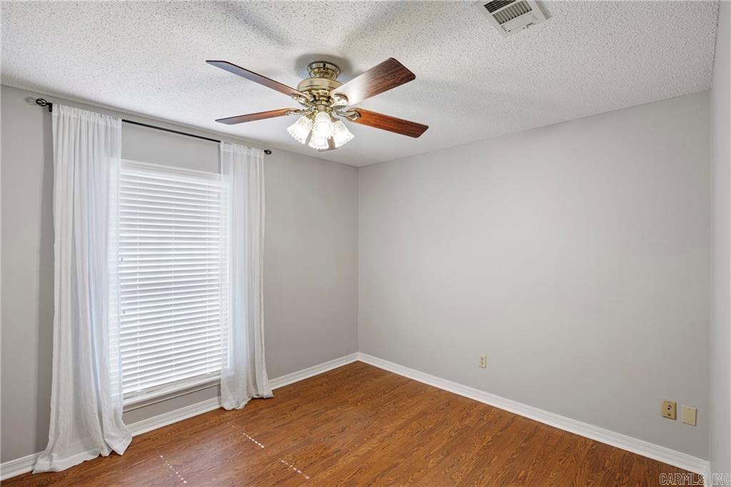 218 Canterbury Circle