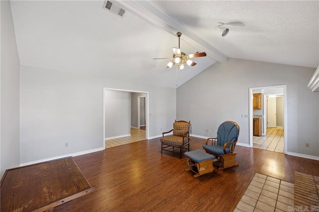 218 Canterbury Circle