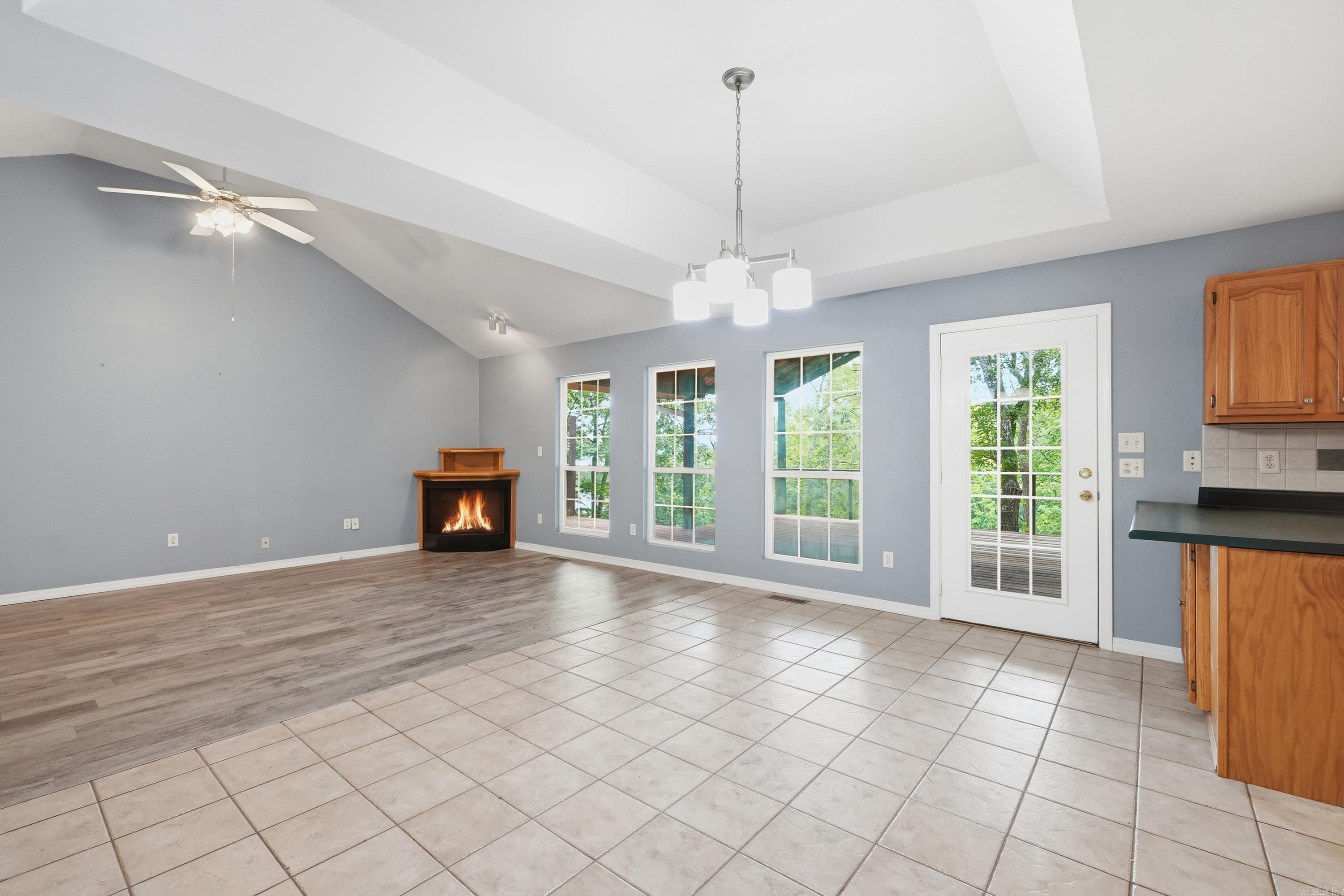 244 Lynn Creek