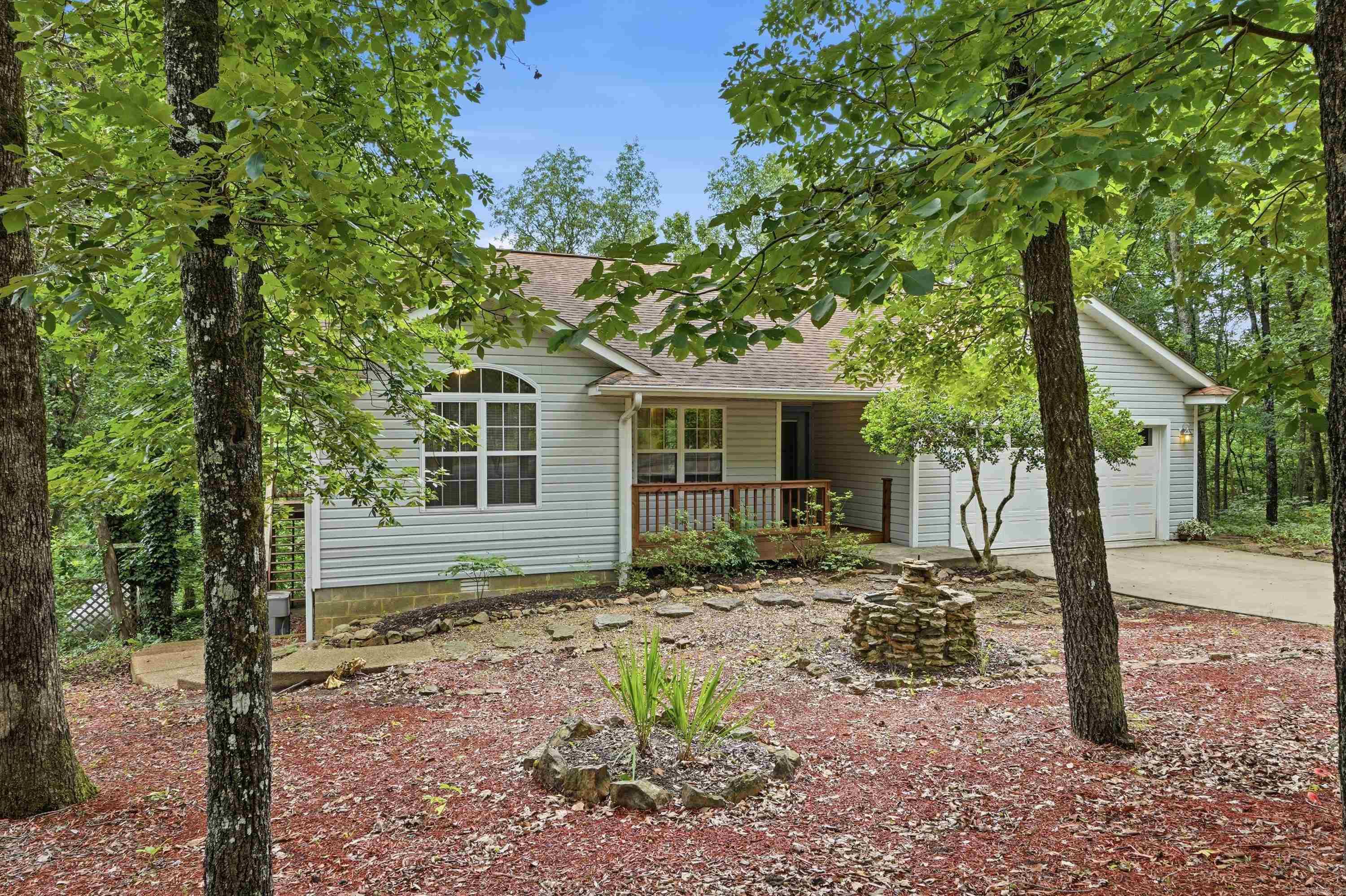 244 Lynn Creek