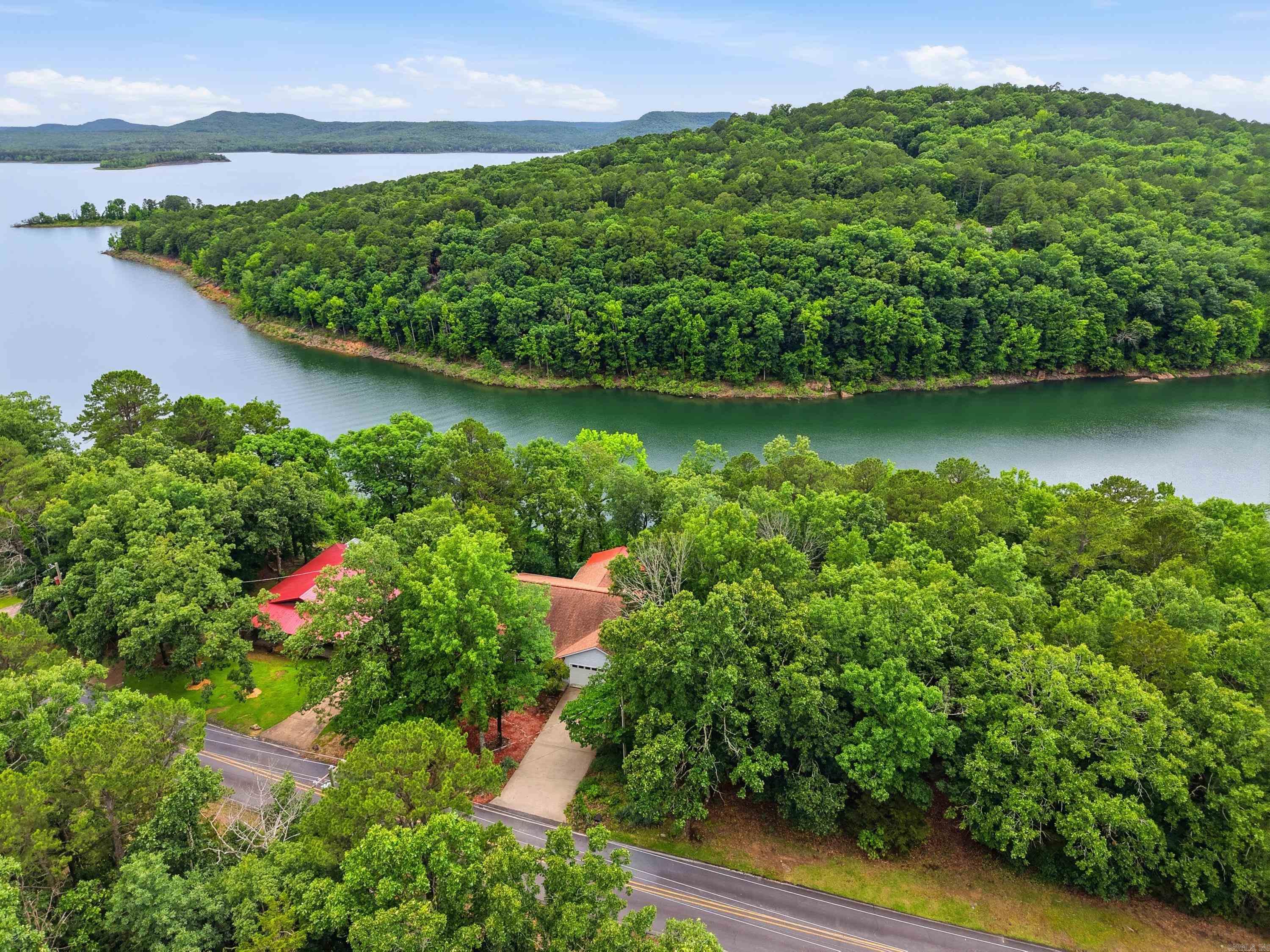 244 Lynn Creek
