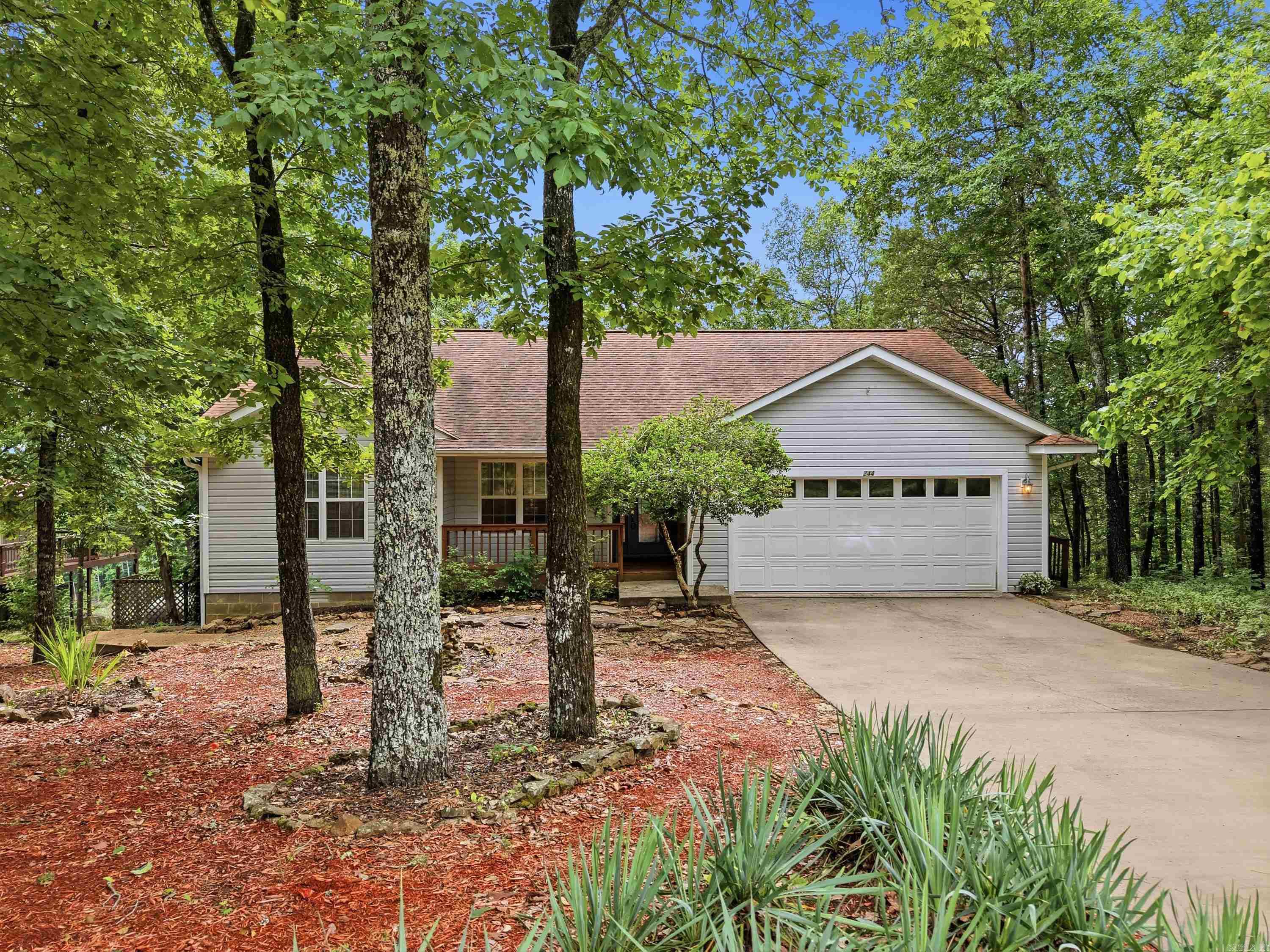 244 Lynn Creek