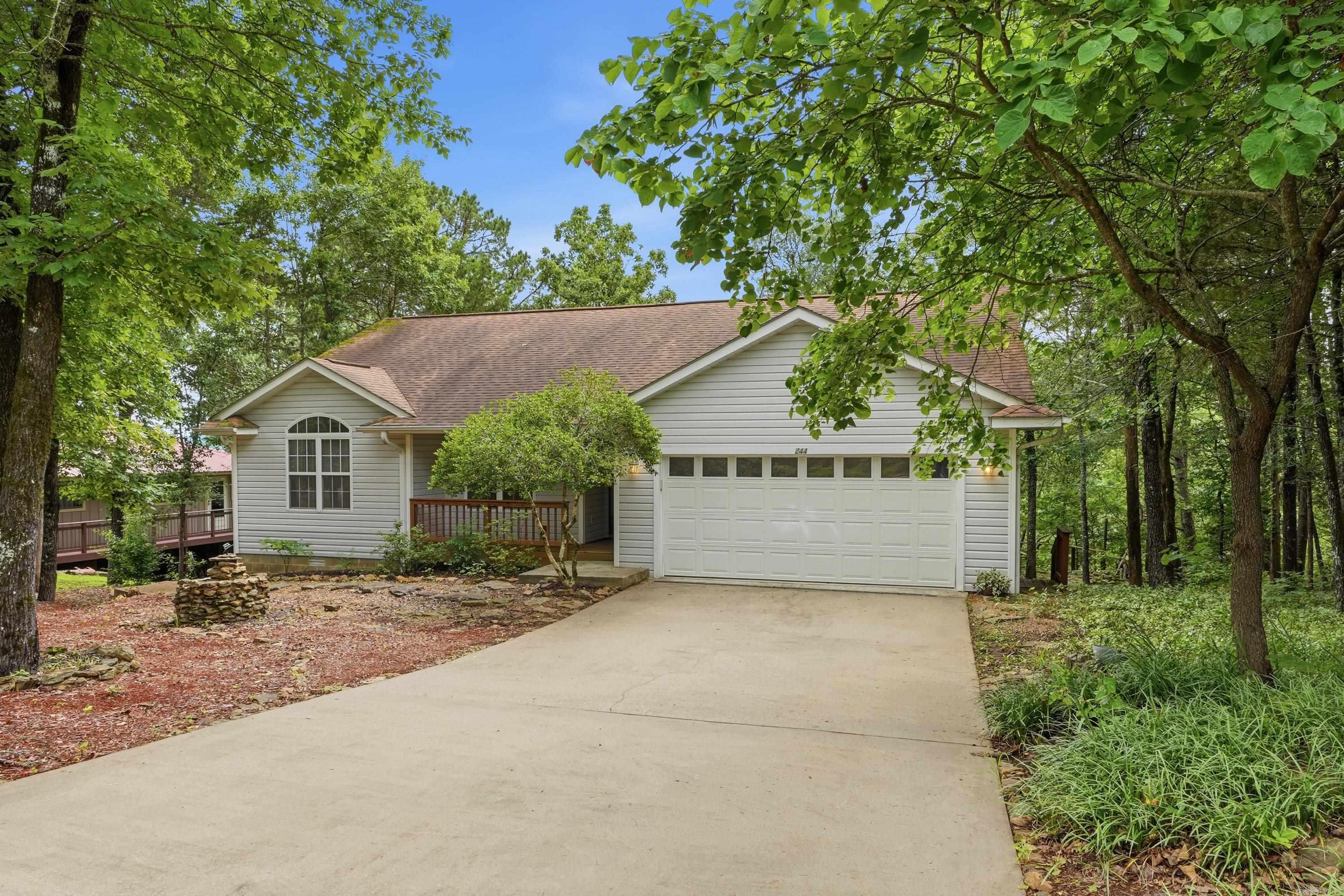 244 Lynn Creek