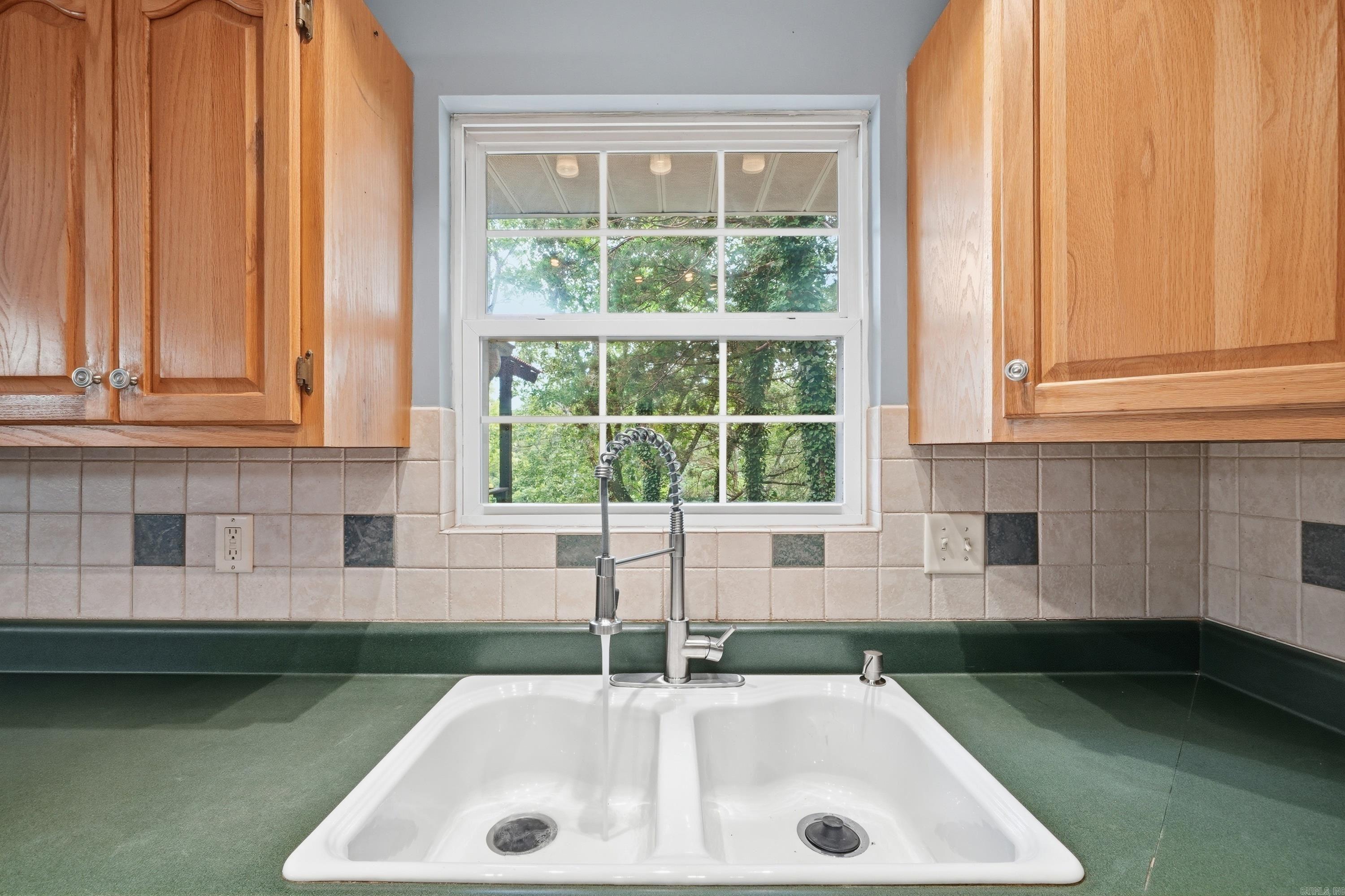 244 Lynn Creek