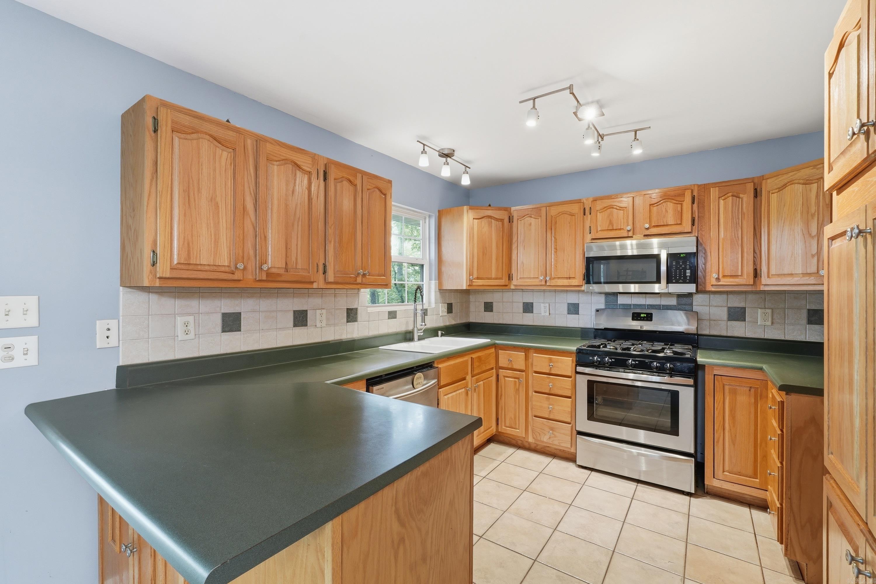 244 Lynn Creek