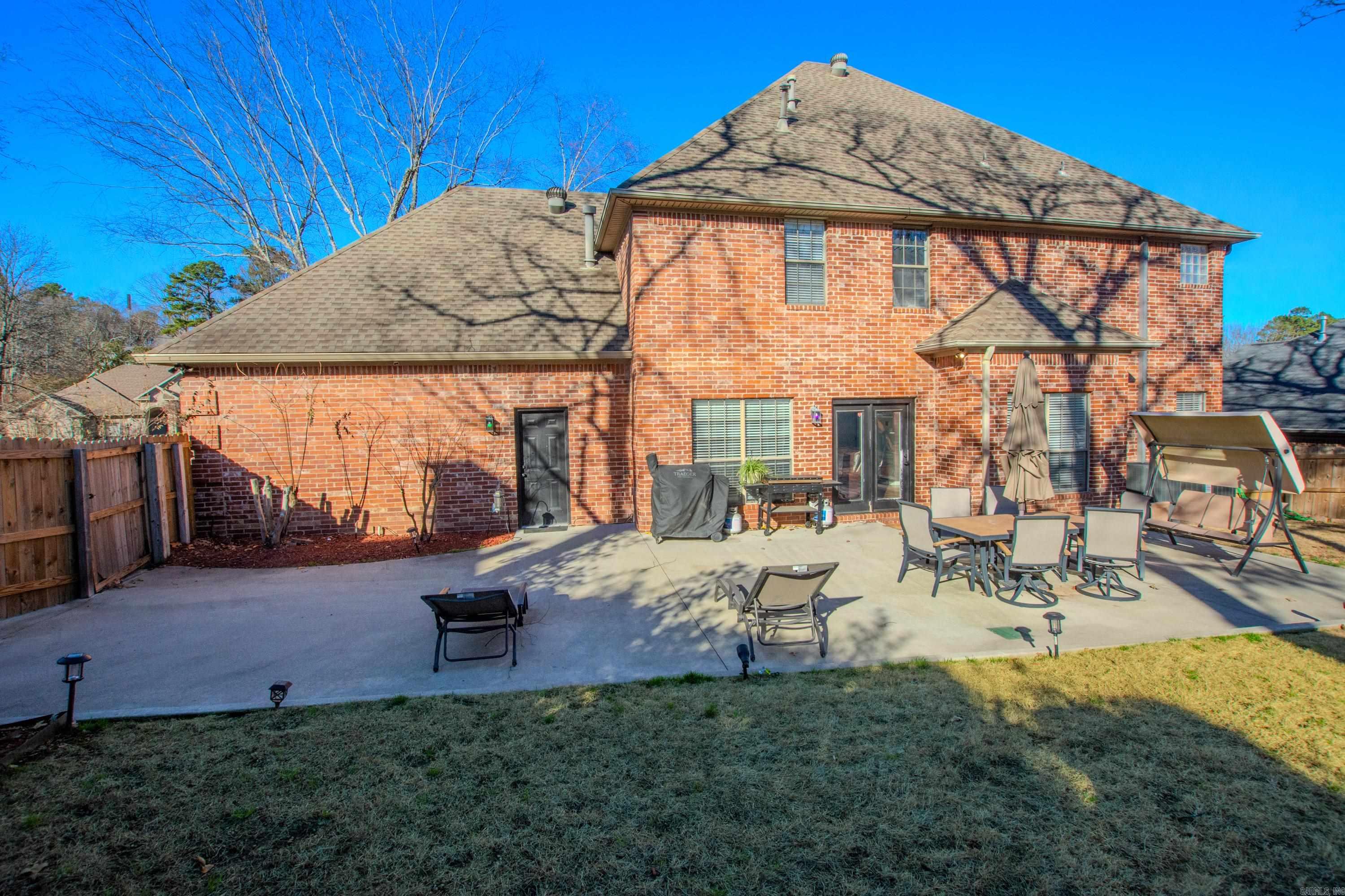 2015 Sawgrass Dr