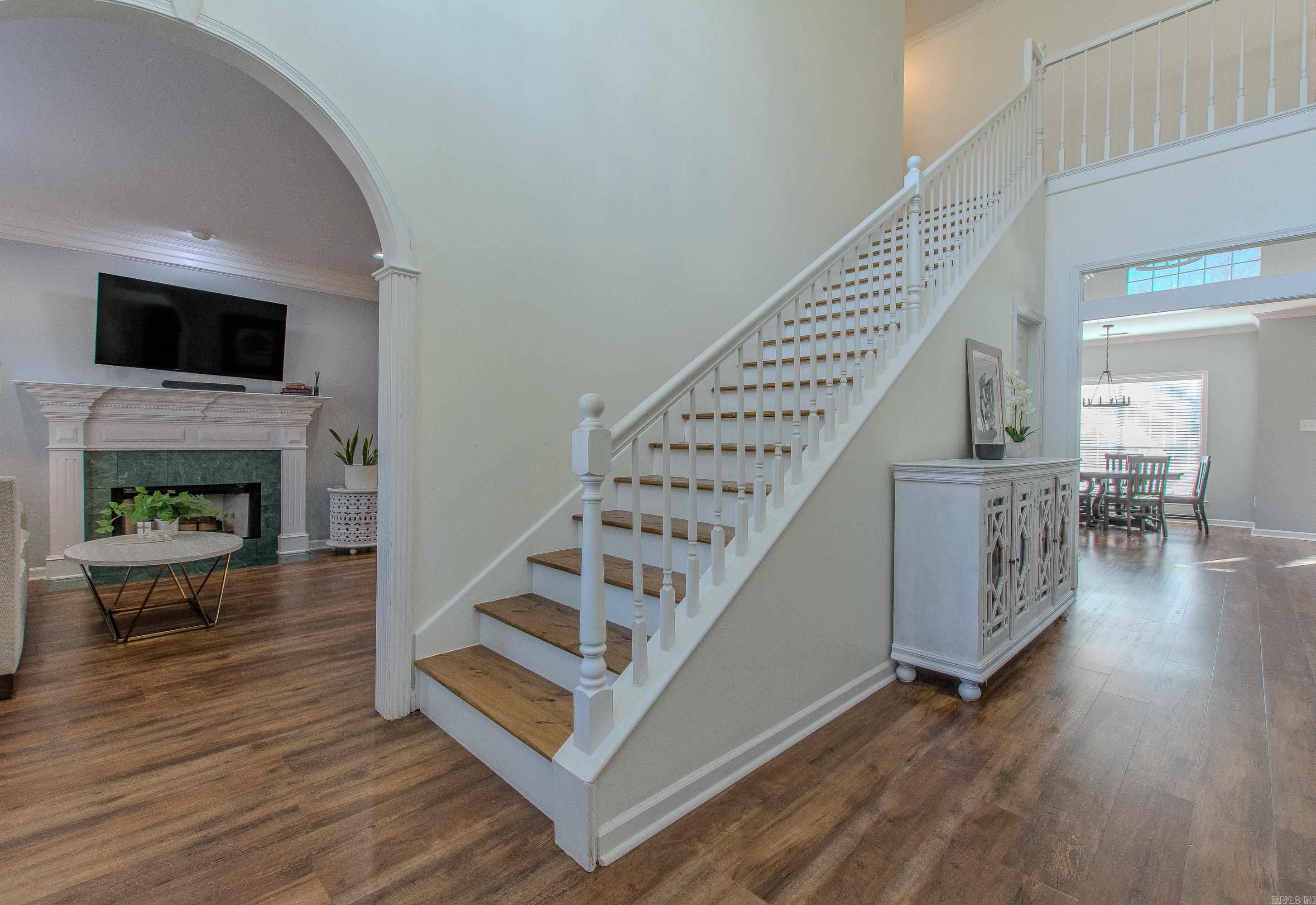 2015 Sawgrass Dr