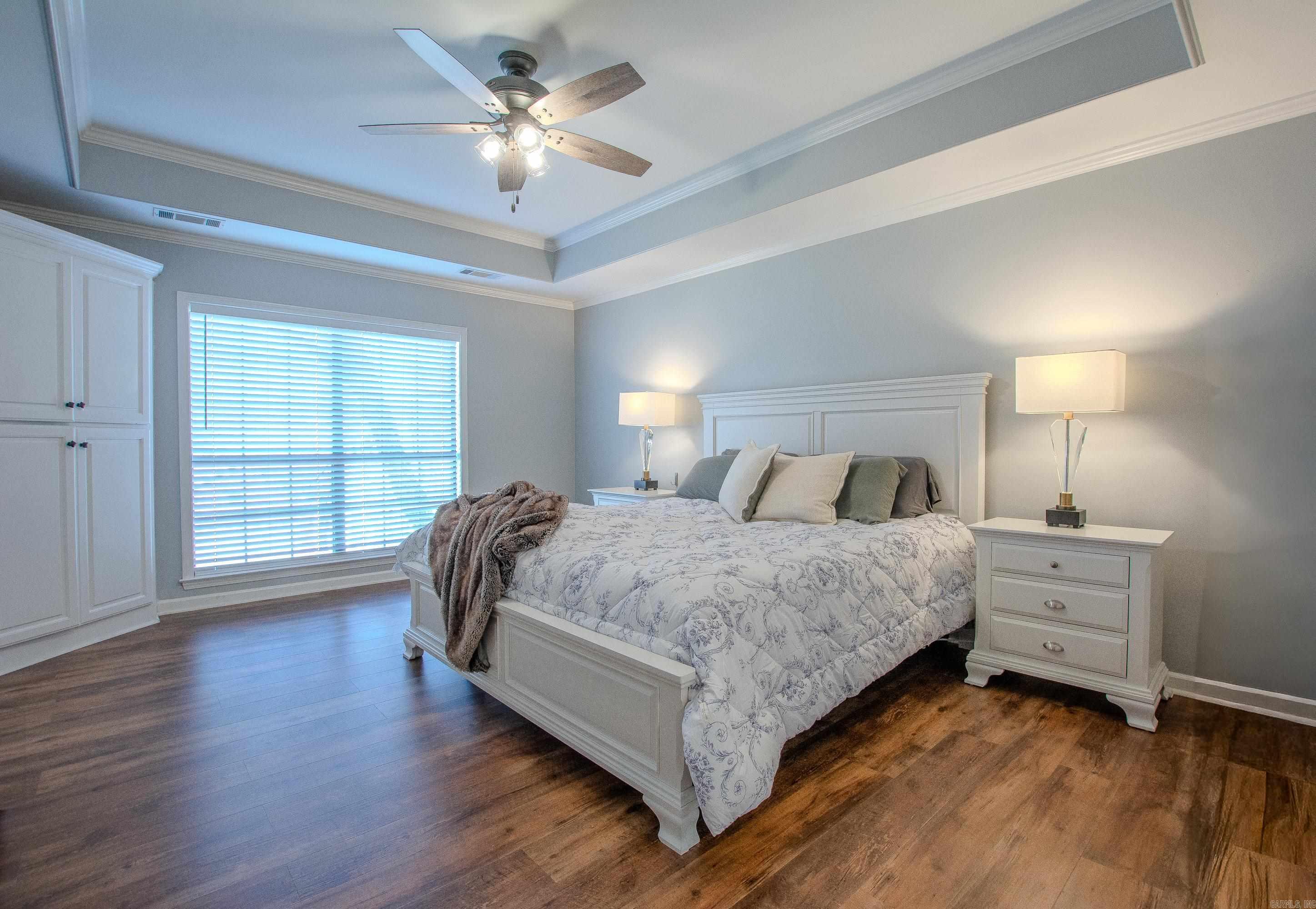 2015 Sawgrass Dr