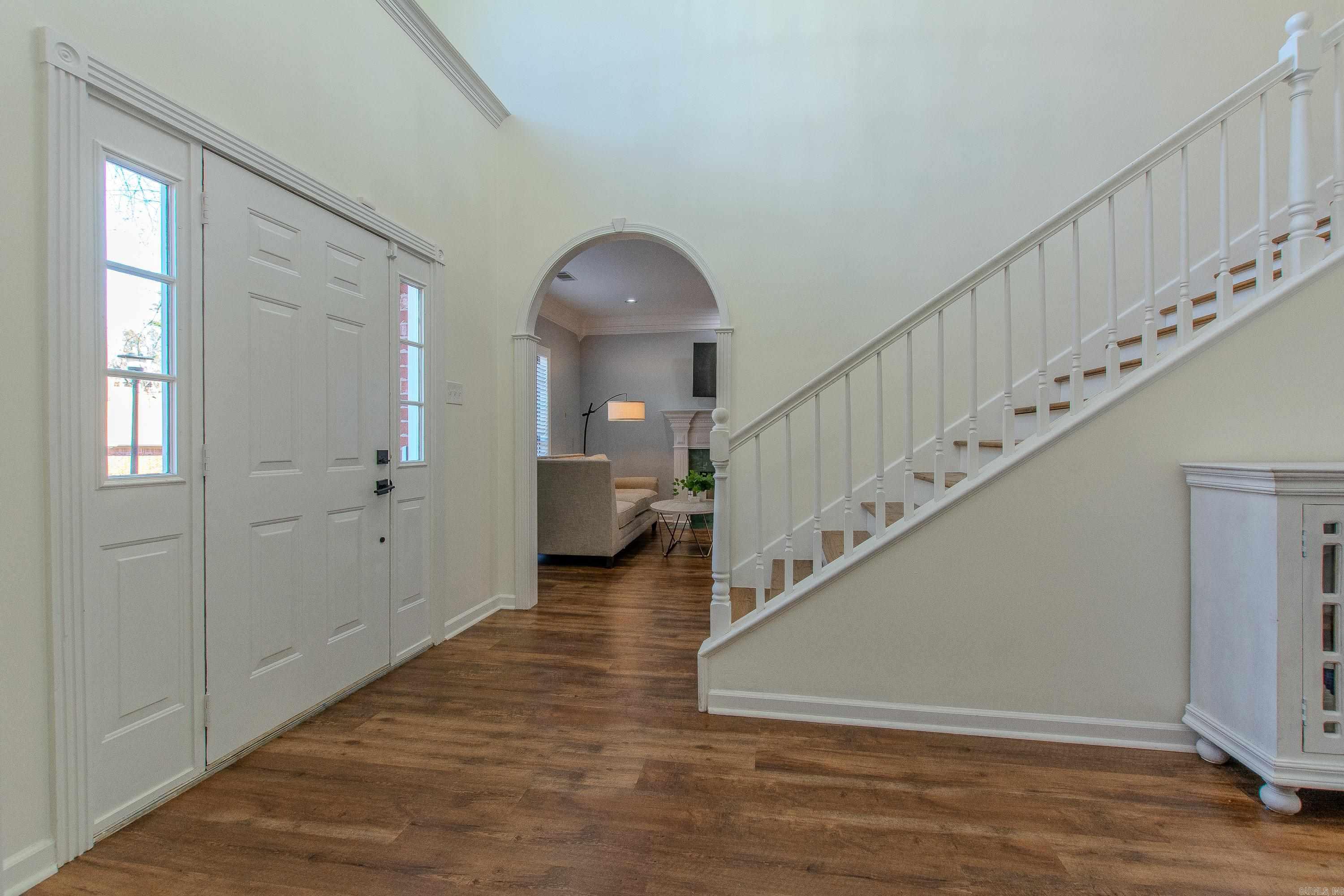 2015 Sawgrass Dr