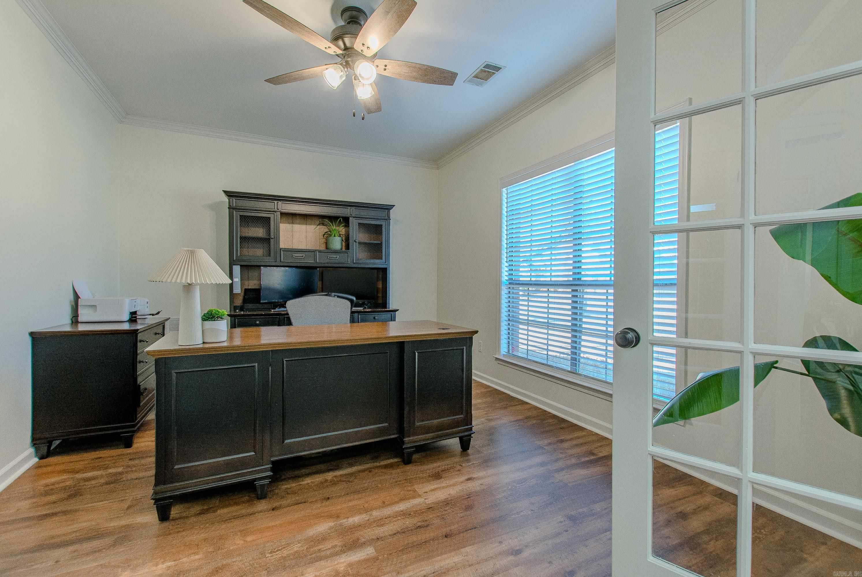 2015 Sawgrass Dr