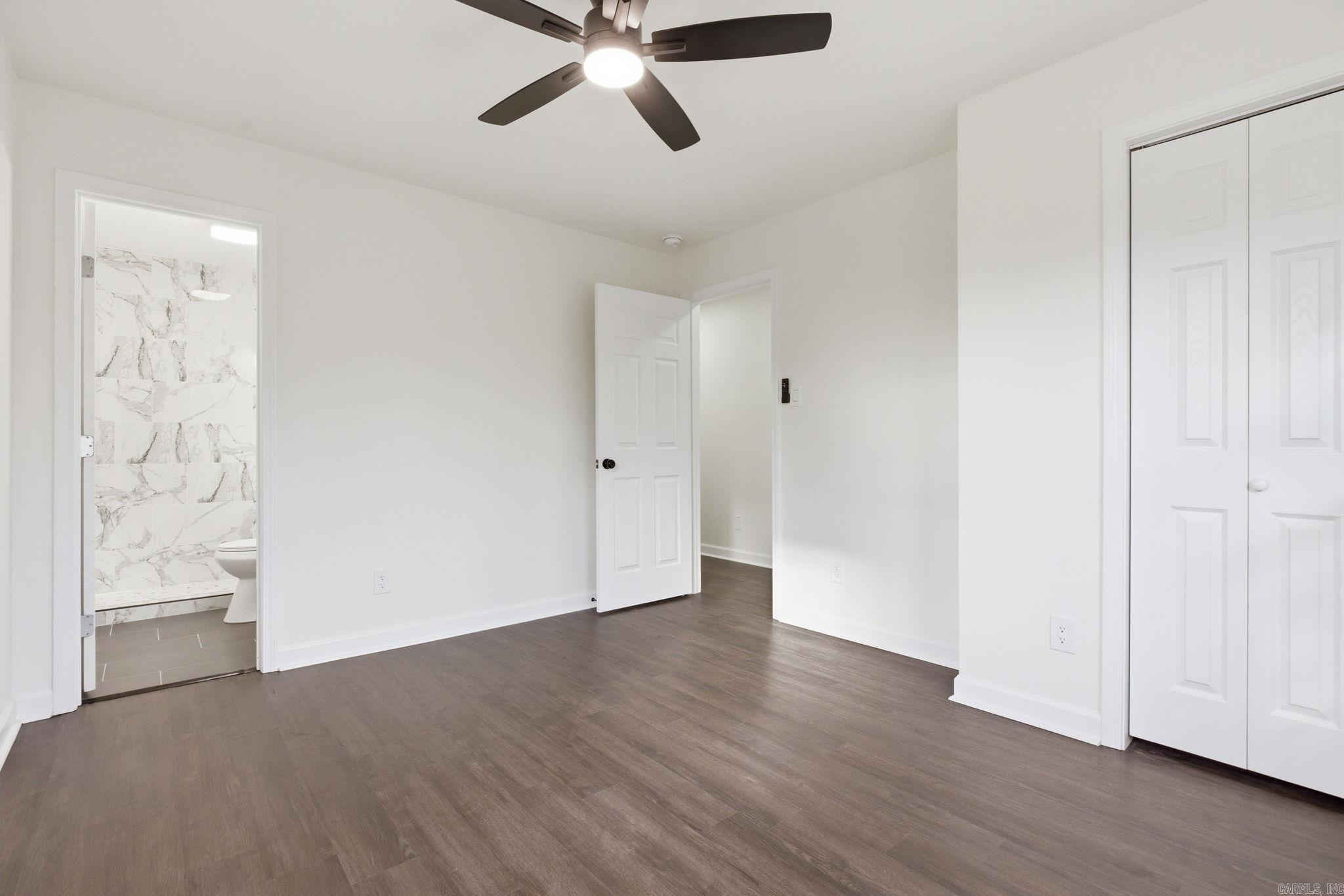 302 Oak Lane