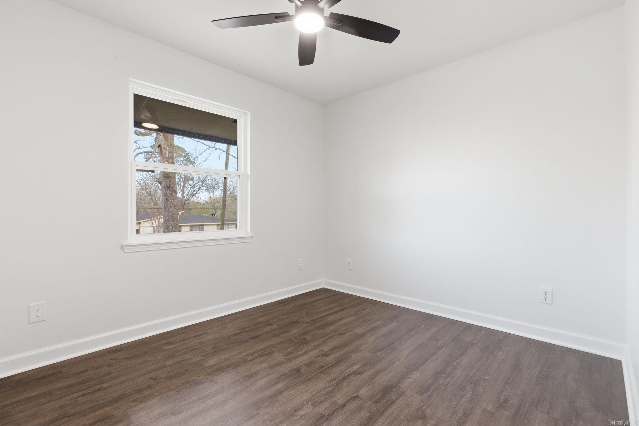 302 Oak Lane