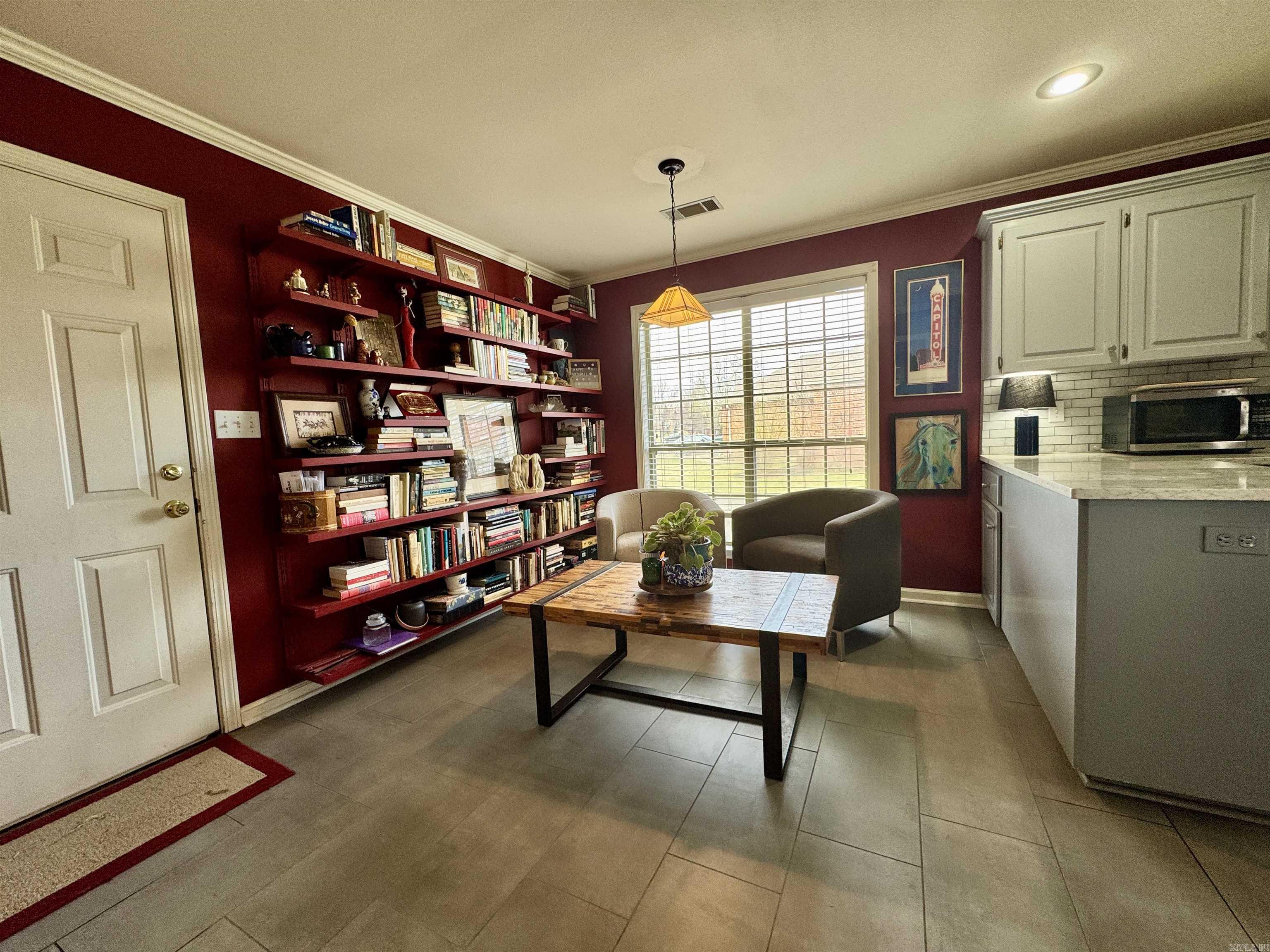 1510 Freyaldenhoven Lane