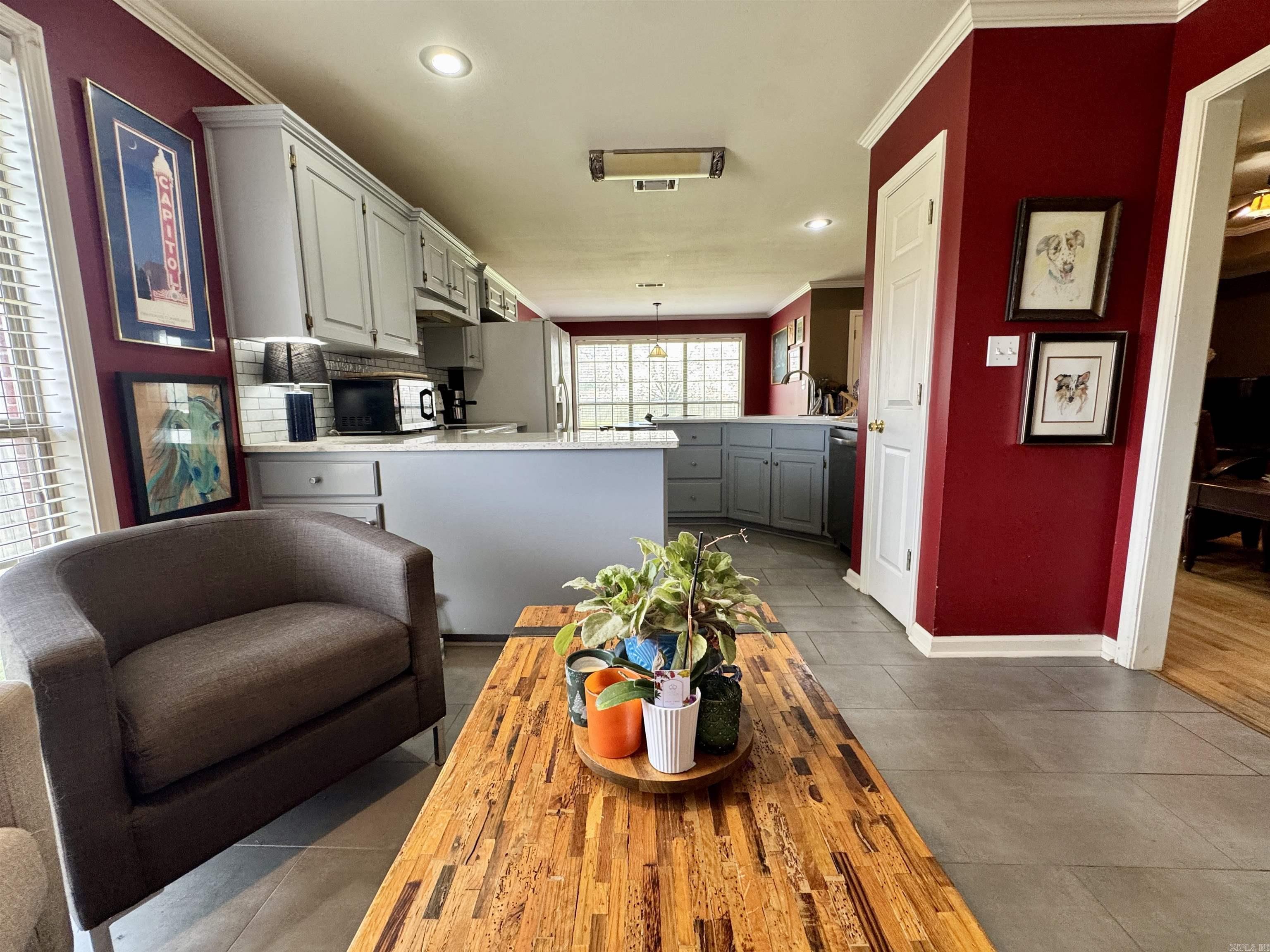 1510 Freyaldenhoven Lane