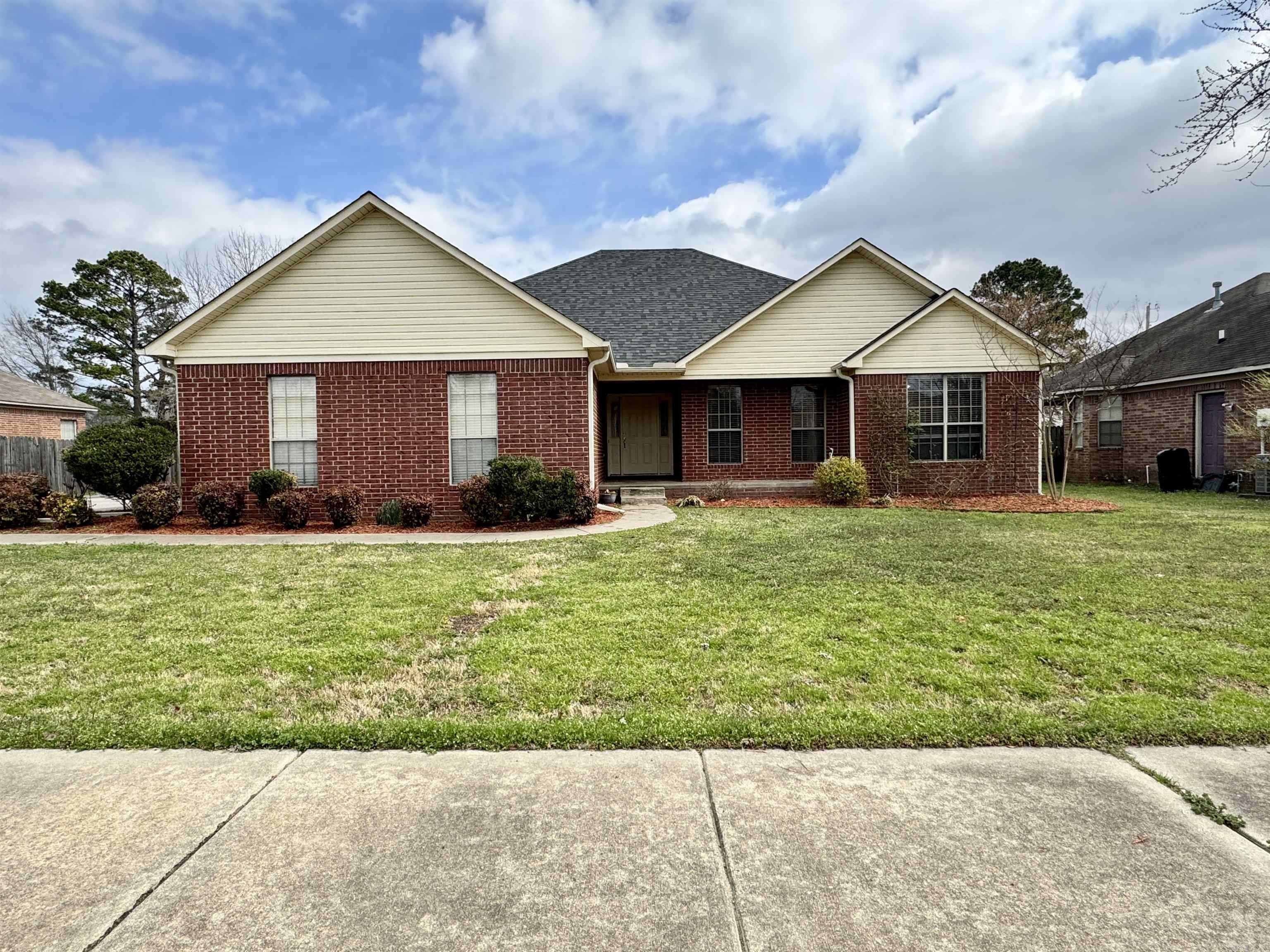 1510 Freyaldenhoven Lane