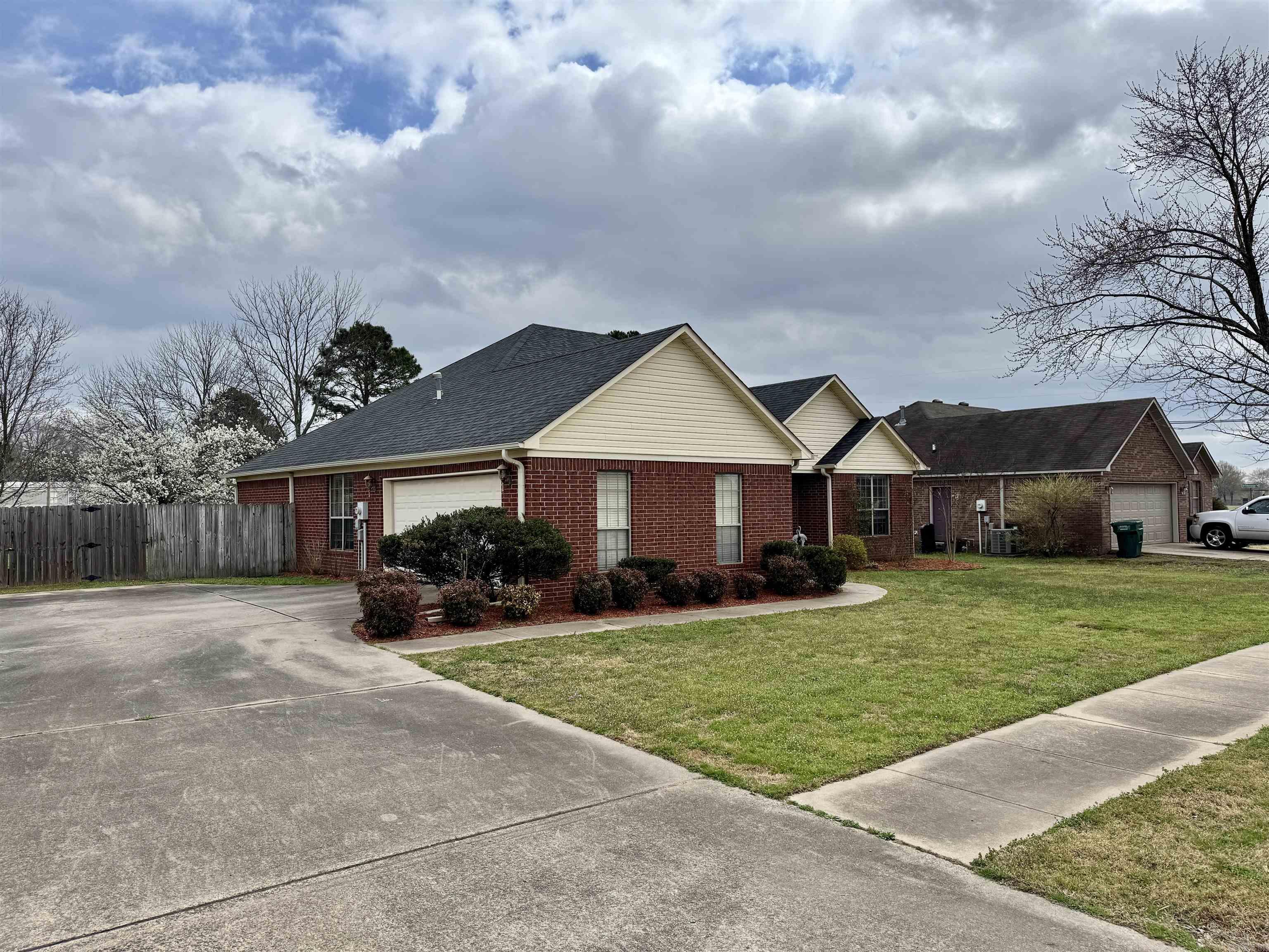 1510 Freyaldenhoven Lane