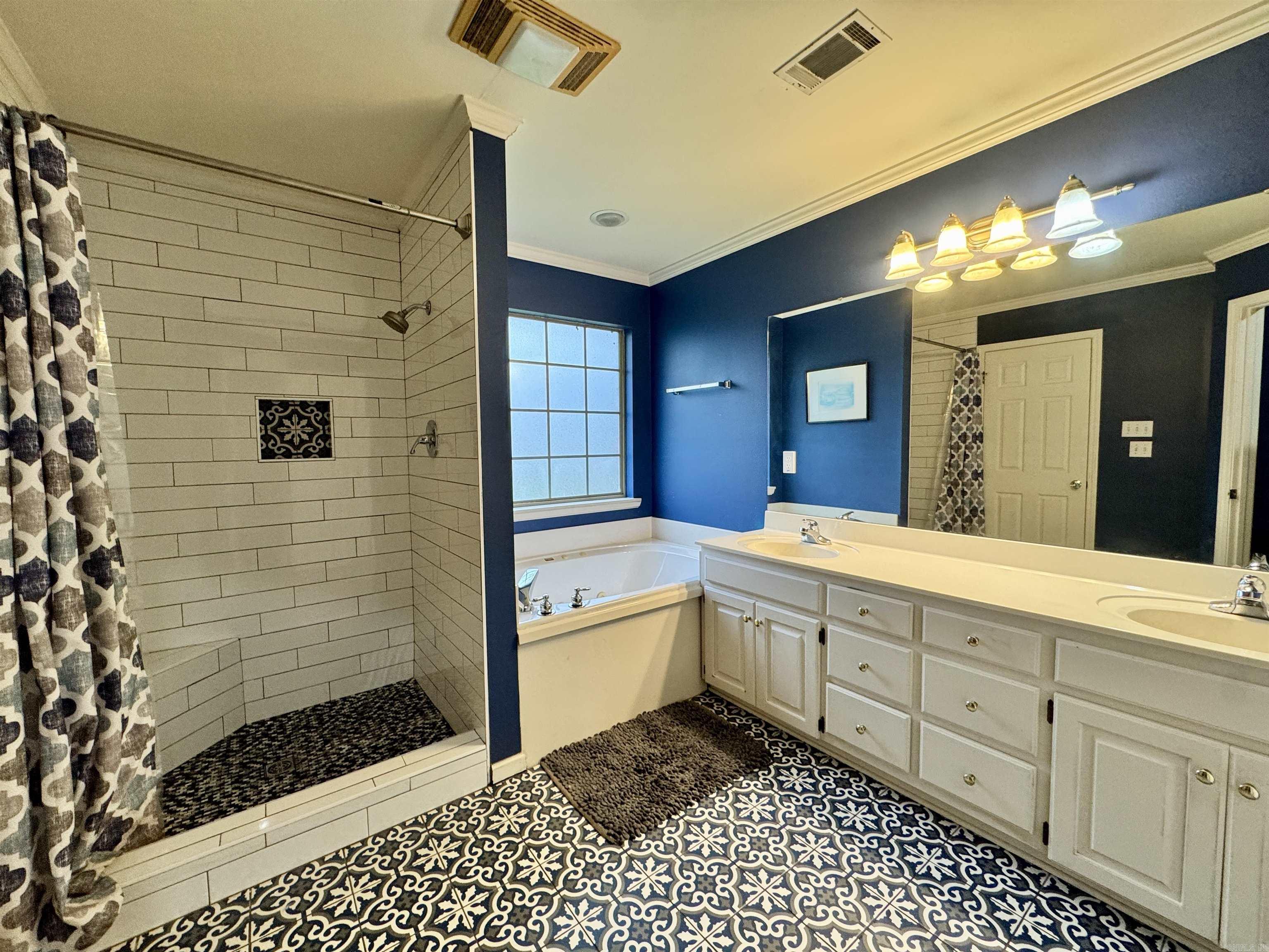 1510 Freyaldenhoven Lane