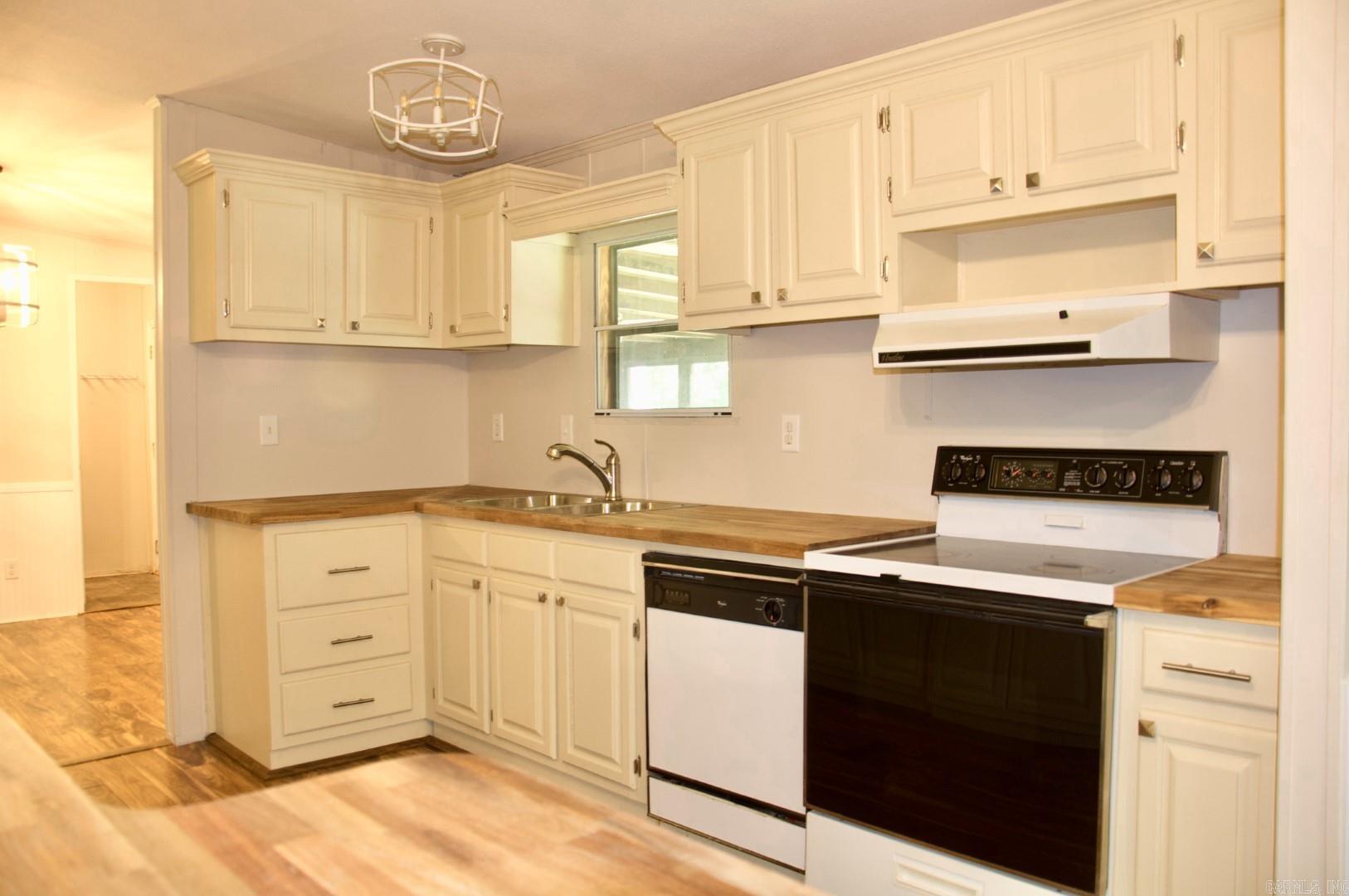 1516 Treasure Isle Rd
